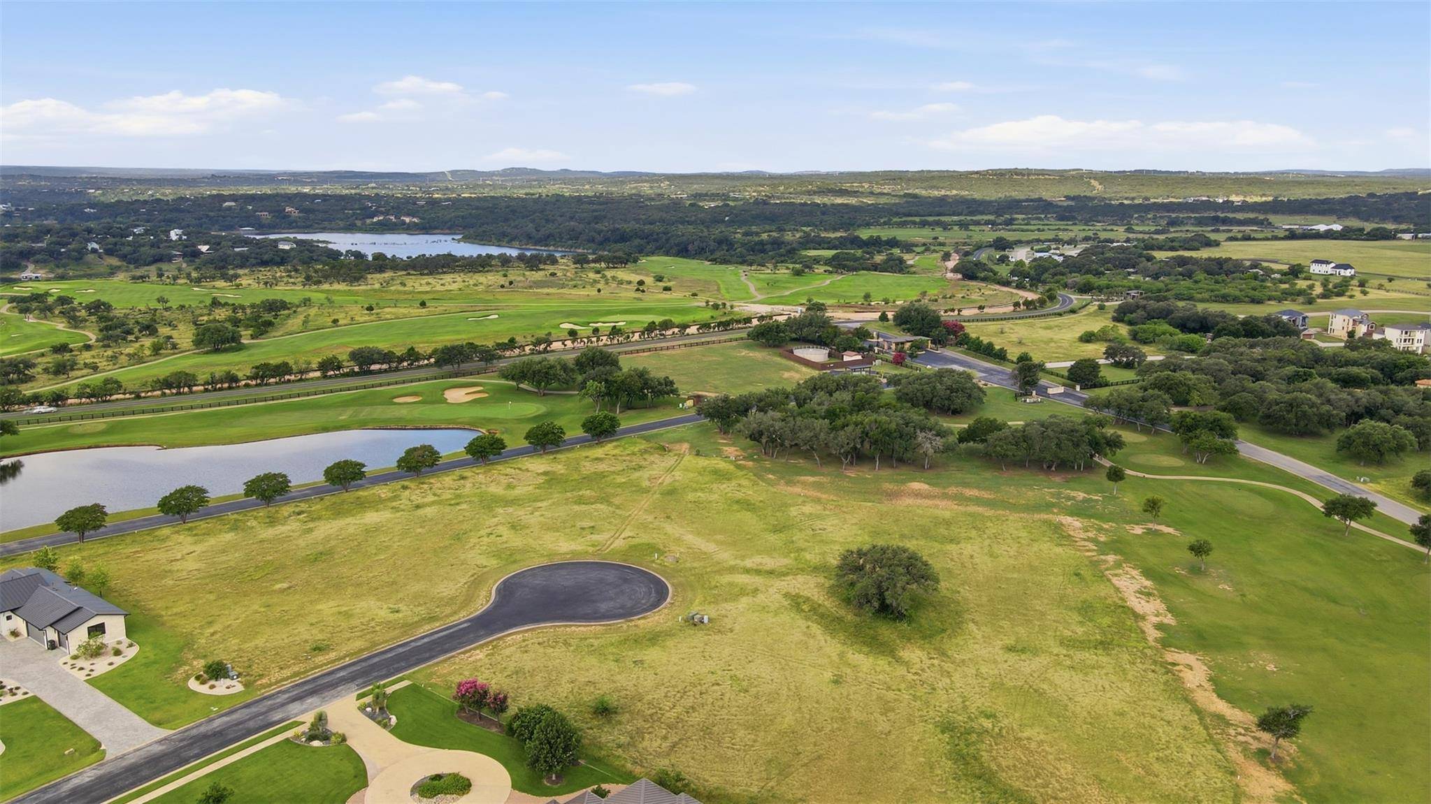 25644 Kahala Sunset CT, Spicewood, TX 78669