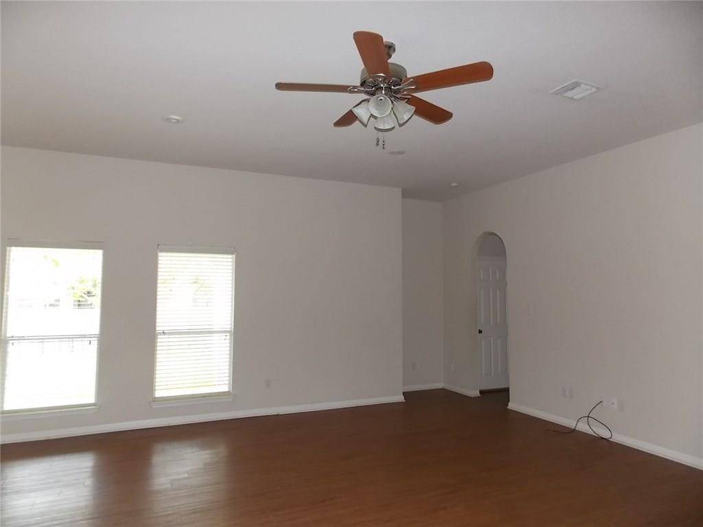 199 Prairie Dawn, Kyle, TX 78640
