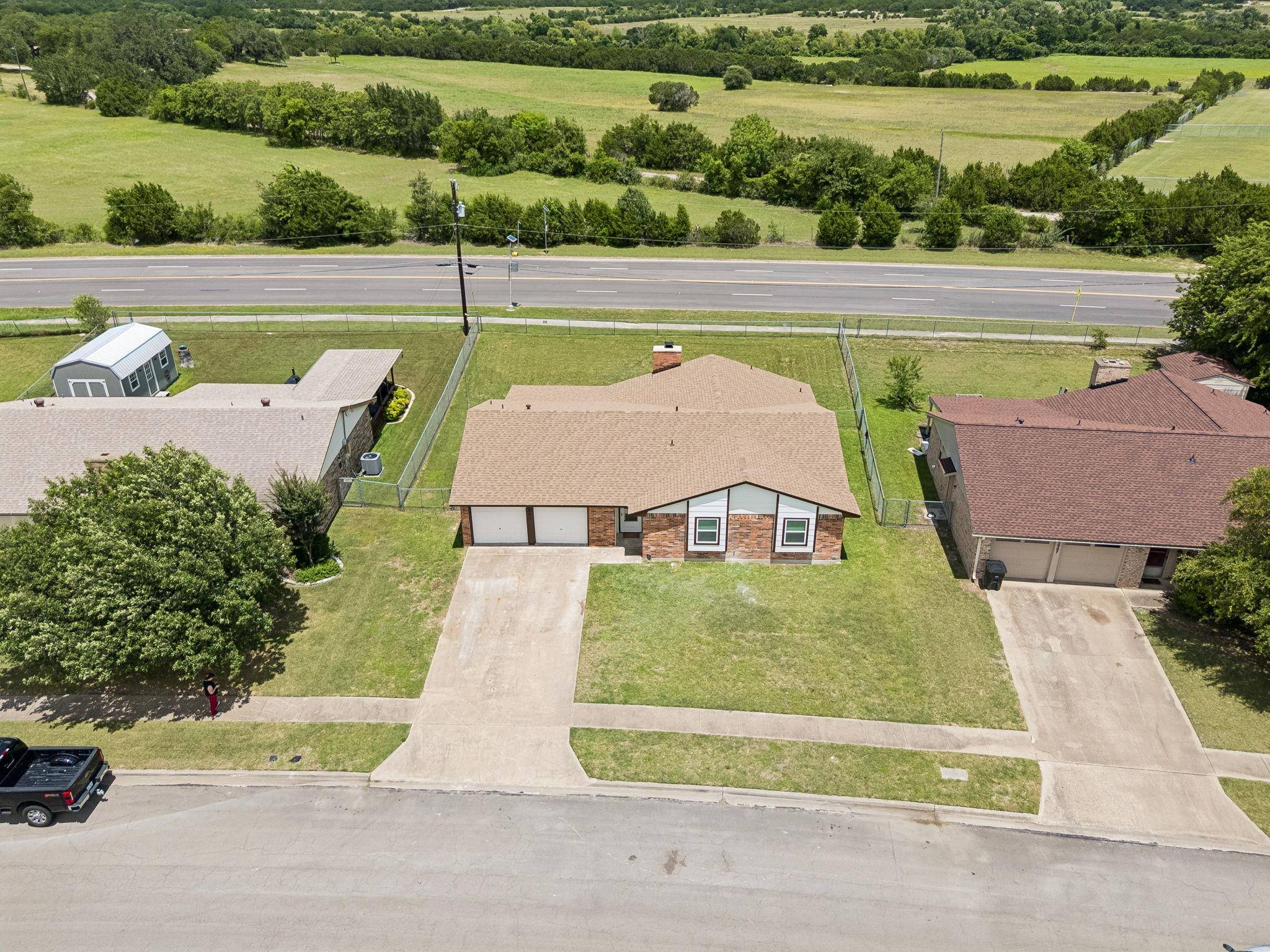 5905 Dan DR, Killeen, TX 76543