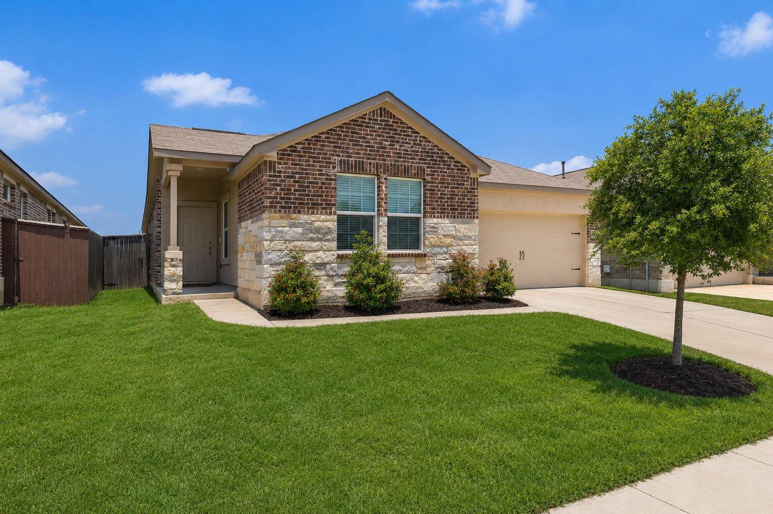505 Golden Plains PKWY, Hutto, TX 78634