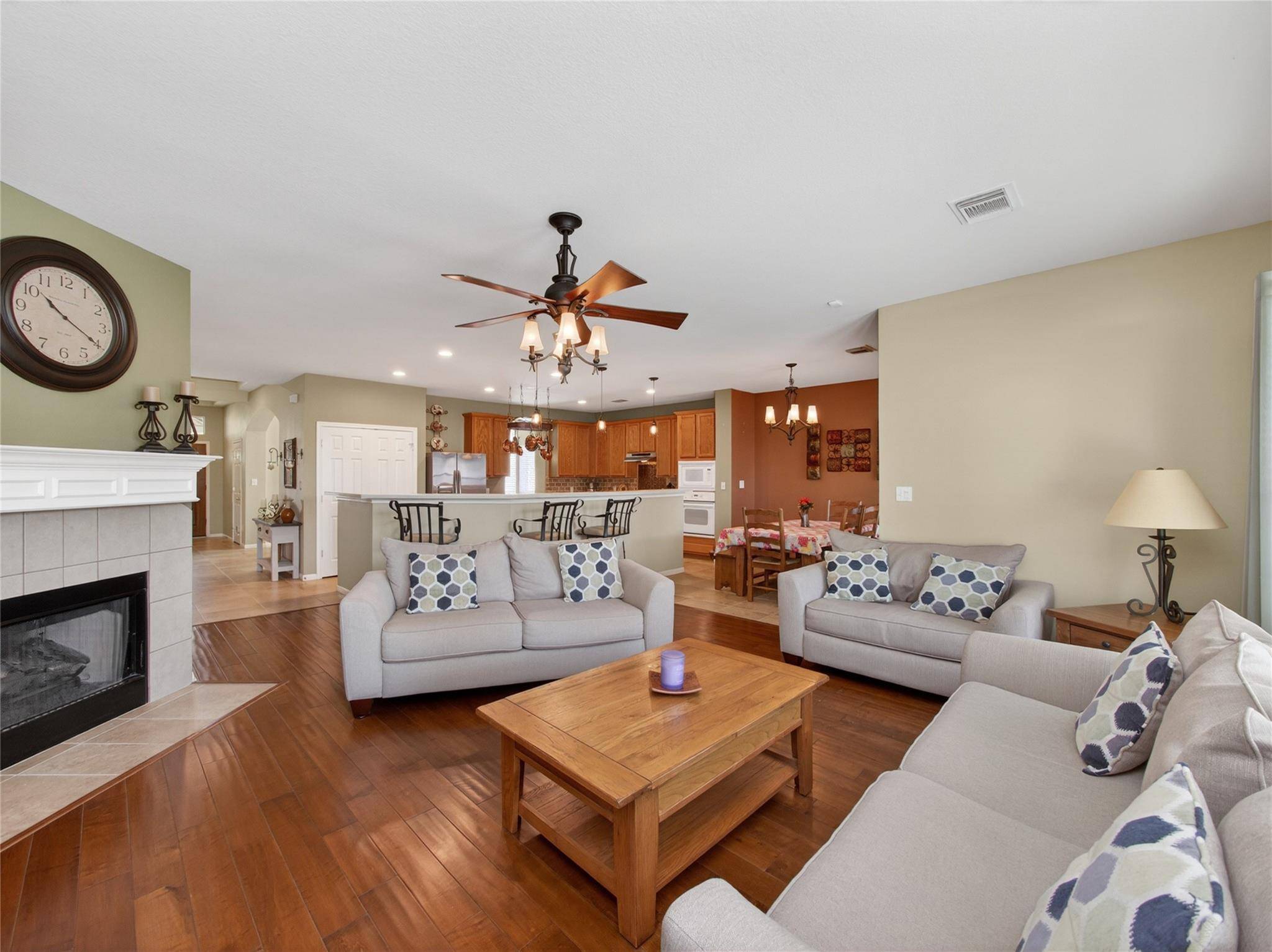 2913 Clinton PL, Round Rock, TX 78665
