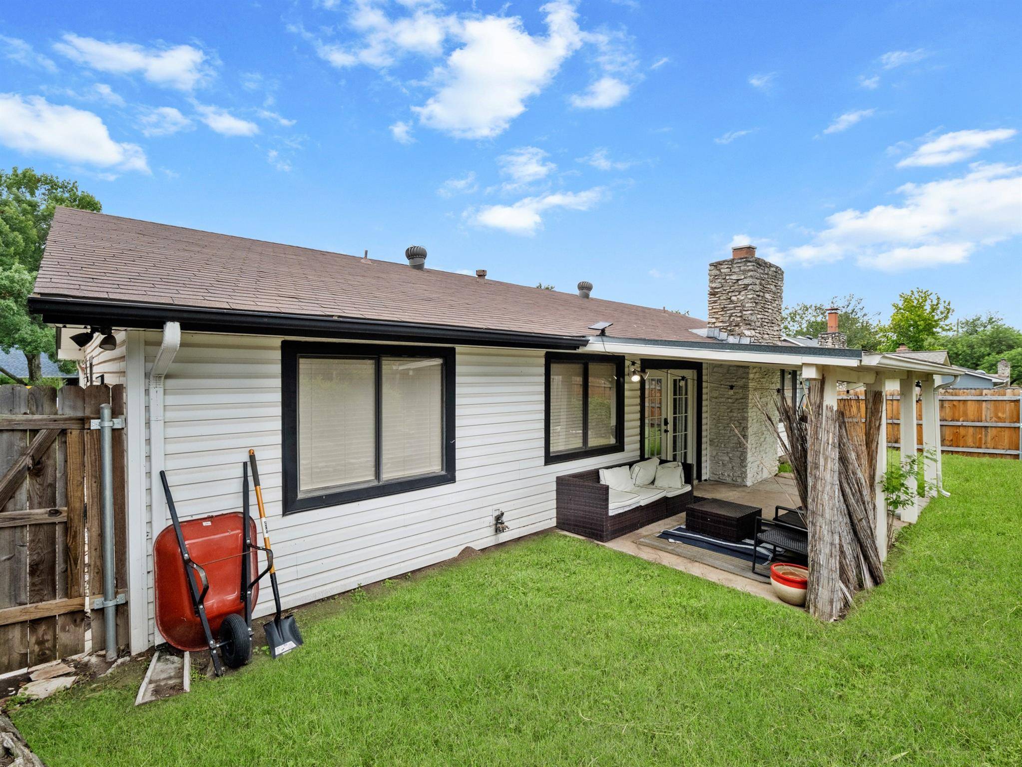 512 Mulberry DR, Austin, TX 78745