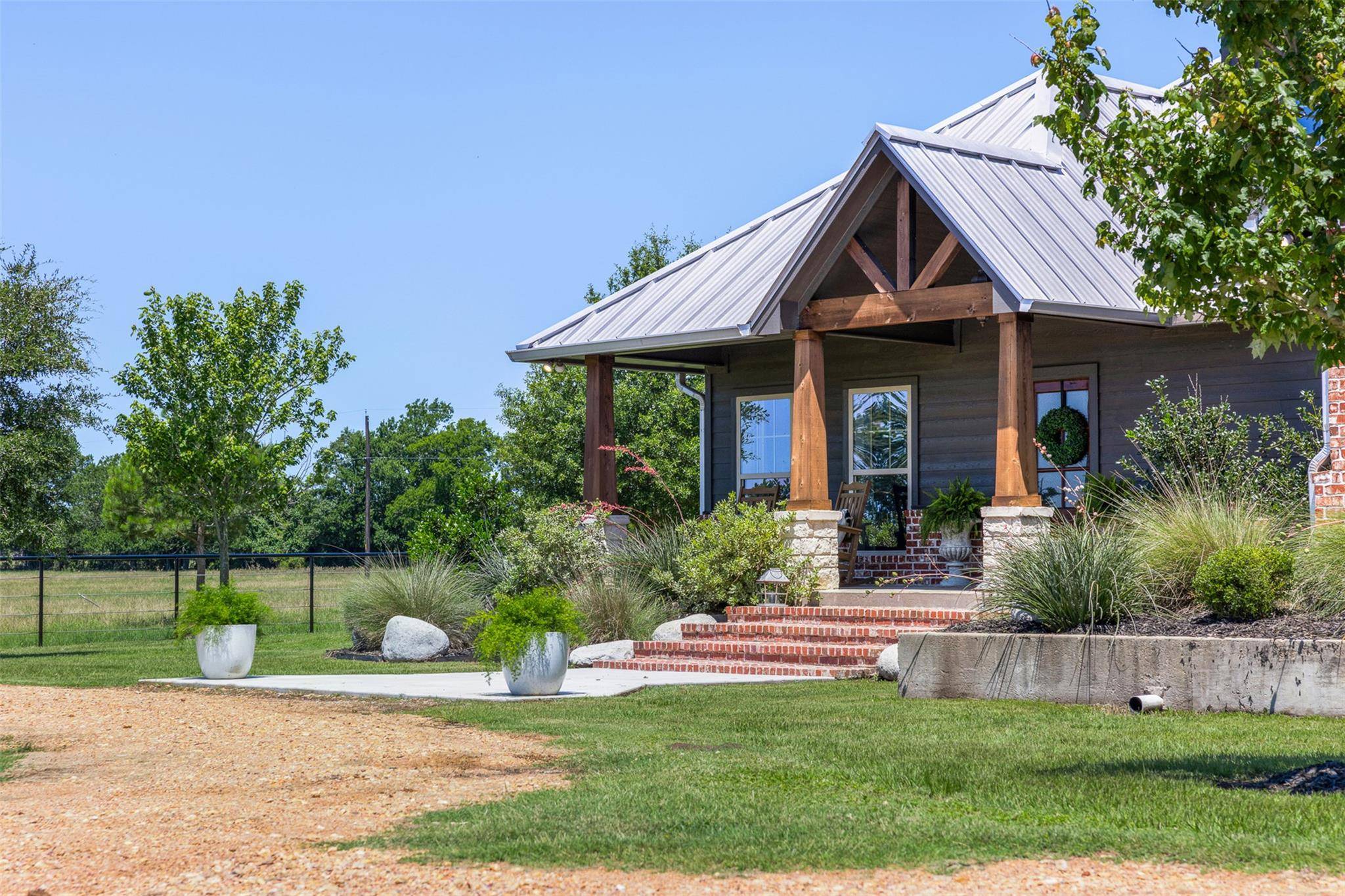 1801 County Road 216, Caldwell, TX 77836