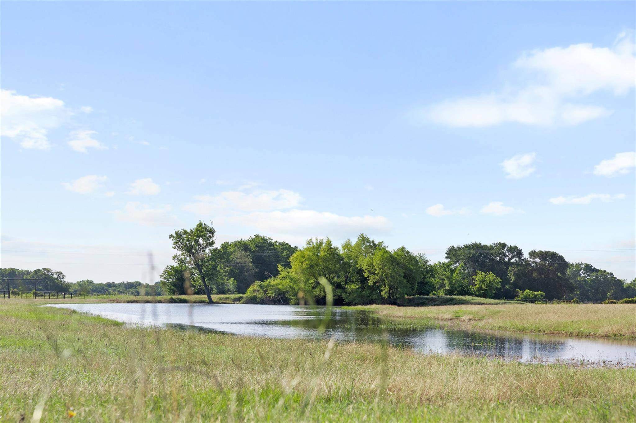 1801 County Road 216, Caldwell, TX 77836