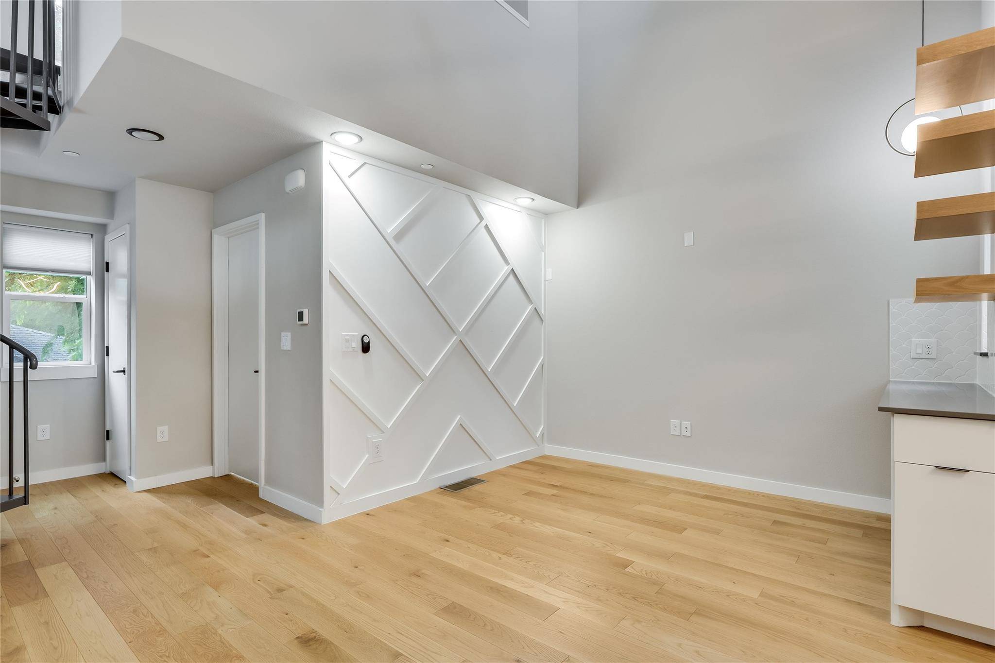 913 Duncan LN #203, Austin, TX 78705