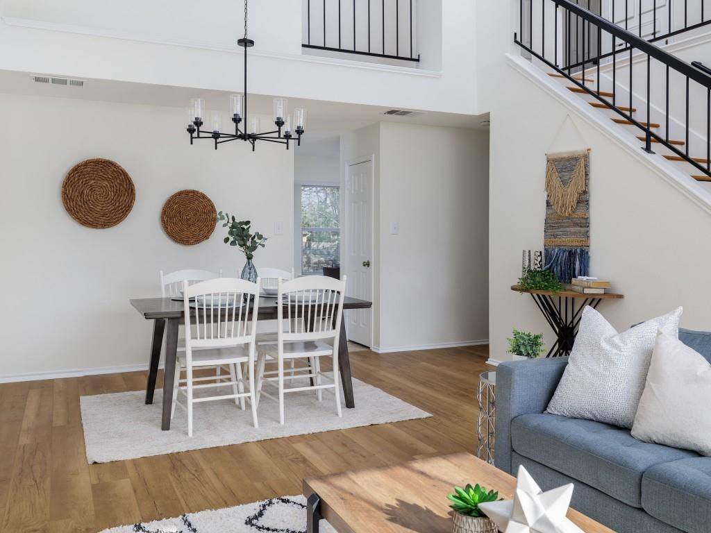 1805 White Oak CV, Round Rock, TX 78681