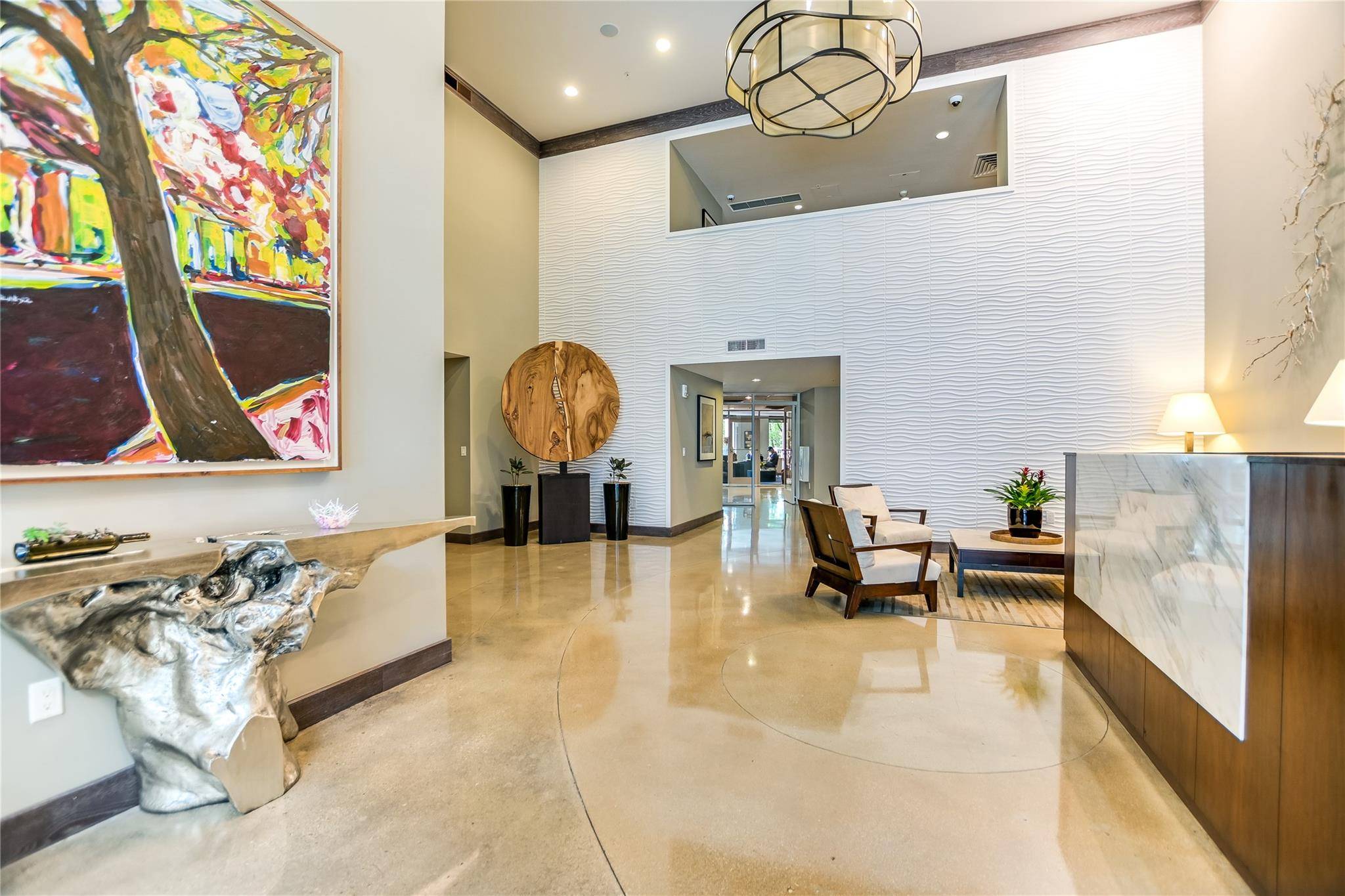 54 Rainey ST #811, Austin, TX 78701