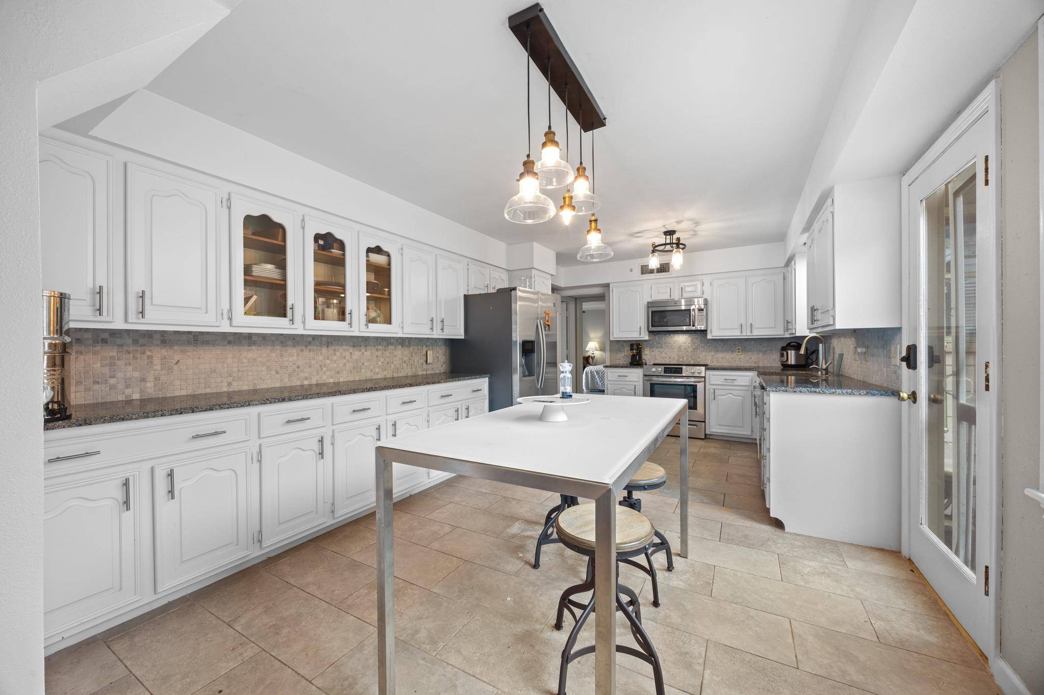 13207 Mansfield DR, Austin, TX 78732