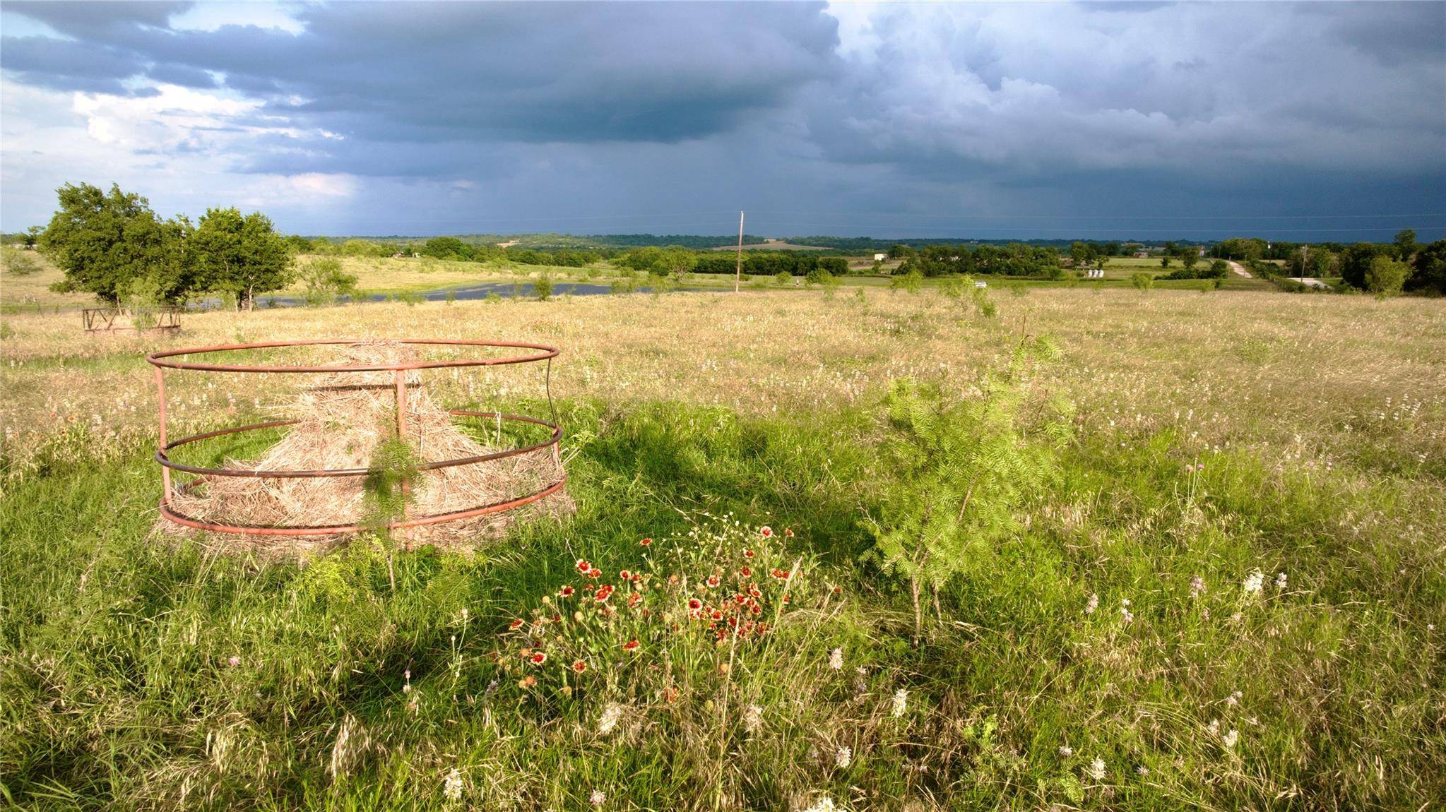 414 Cr 463 S, Bruceville-eddy, TX 76524