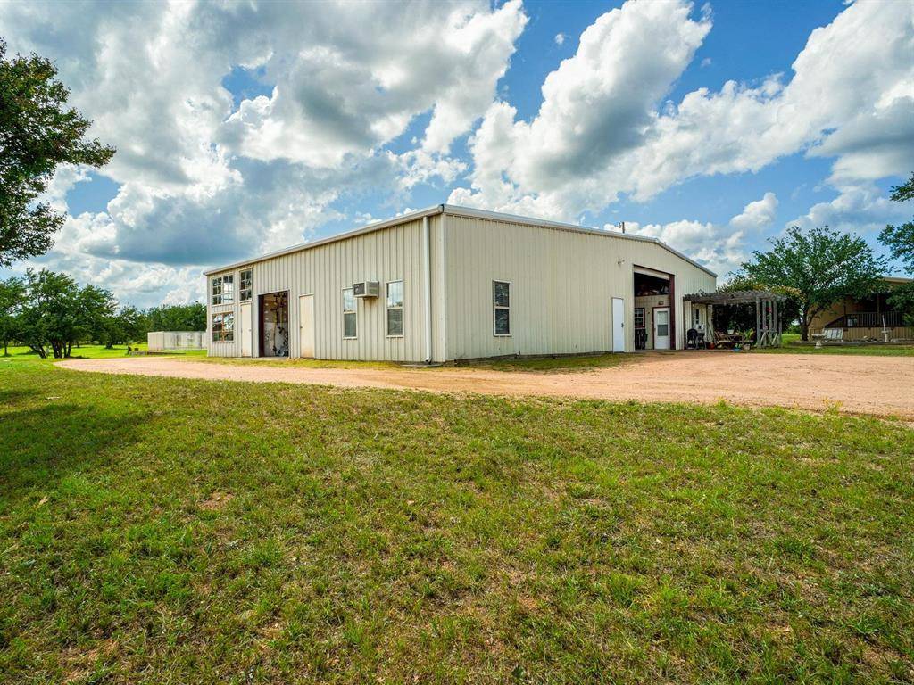 8963 W Ranch Road 1431, Kingsland, TX 78639