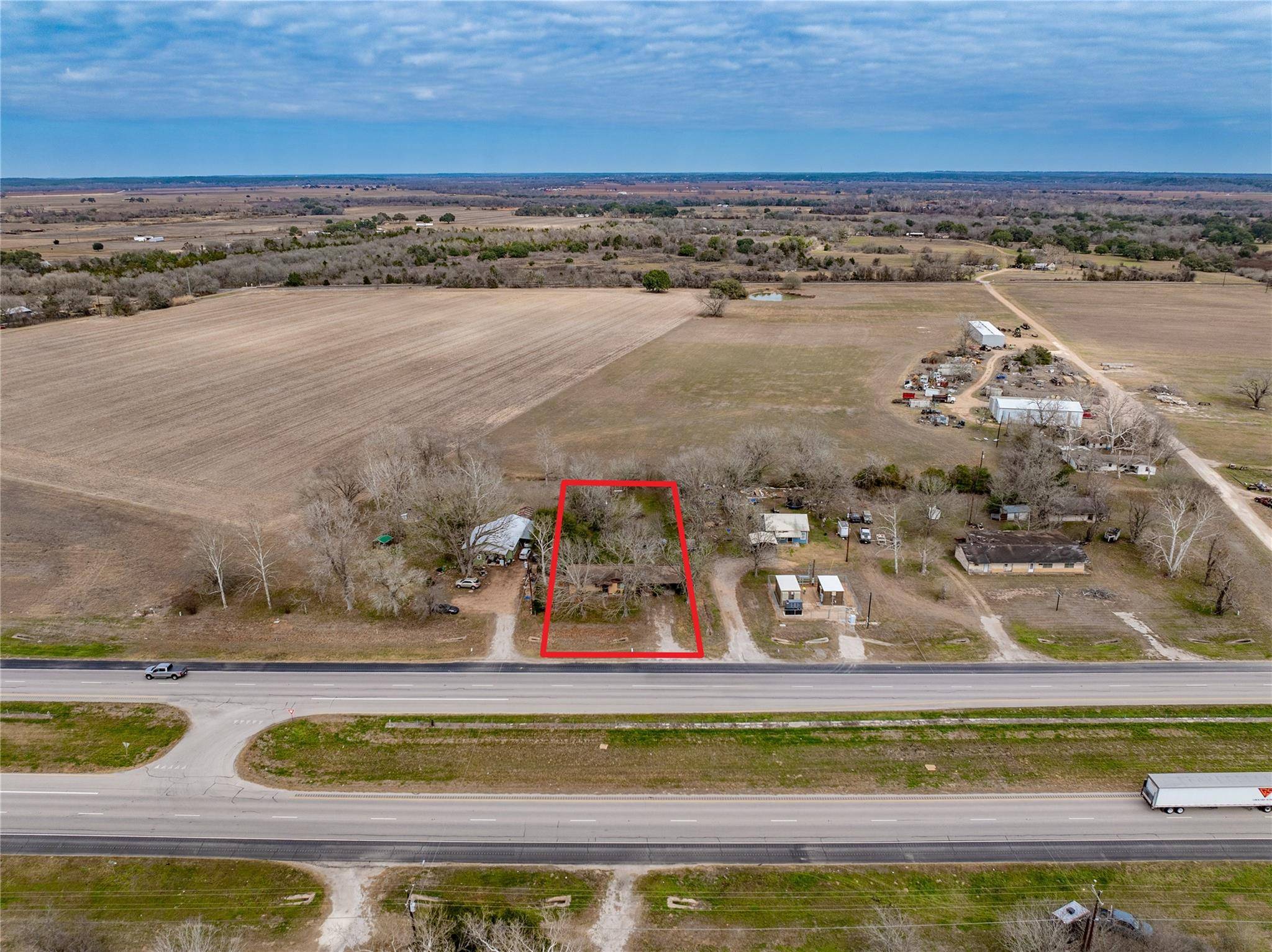 4002 W State Highway 71 HWY, La Grange, TX 78945