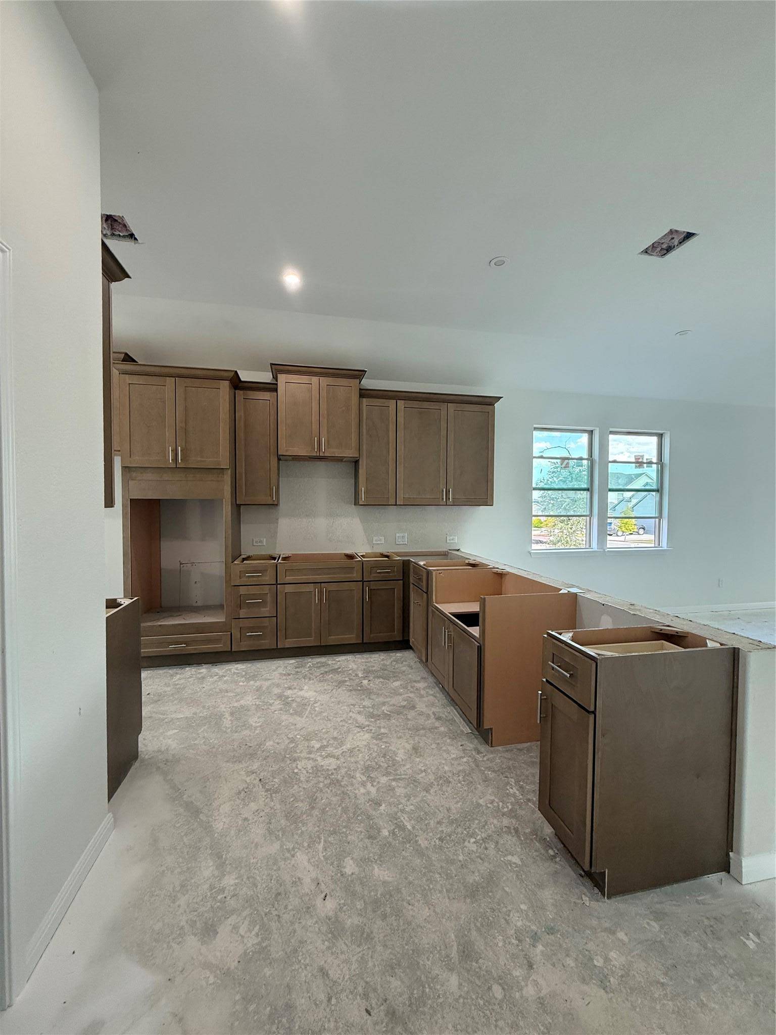 232 Tenny LN, Kyle, TX 78640