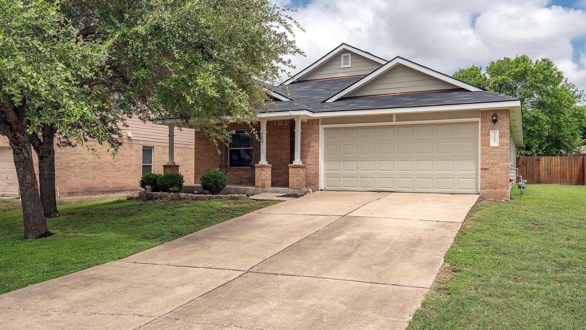 257 Lake Washington DR, Kyle, TX 78640
