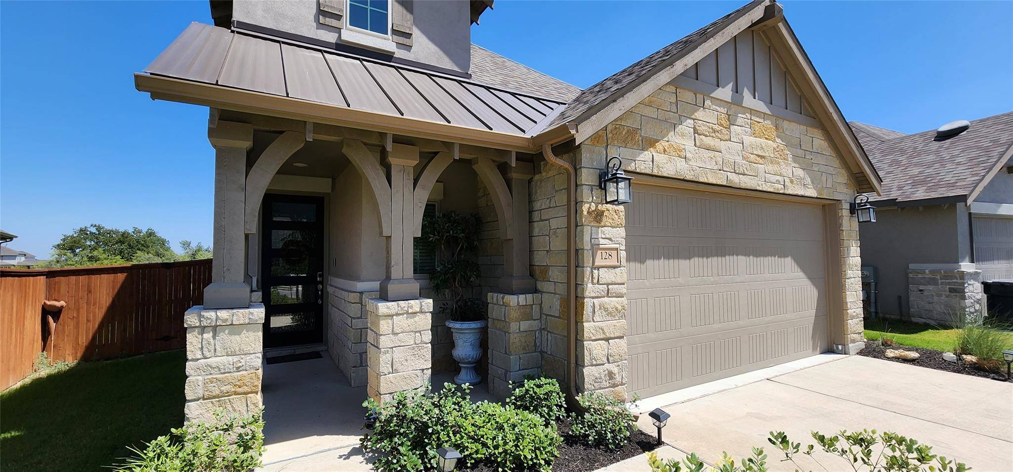 128 Rosebush DR, Liberty Hill, TX 78642