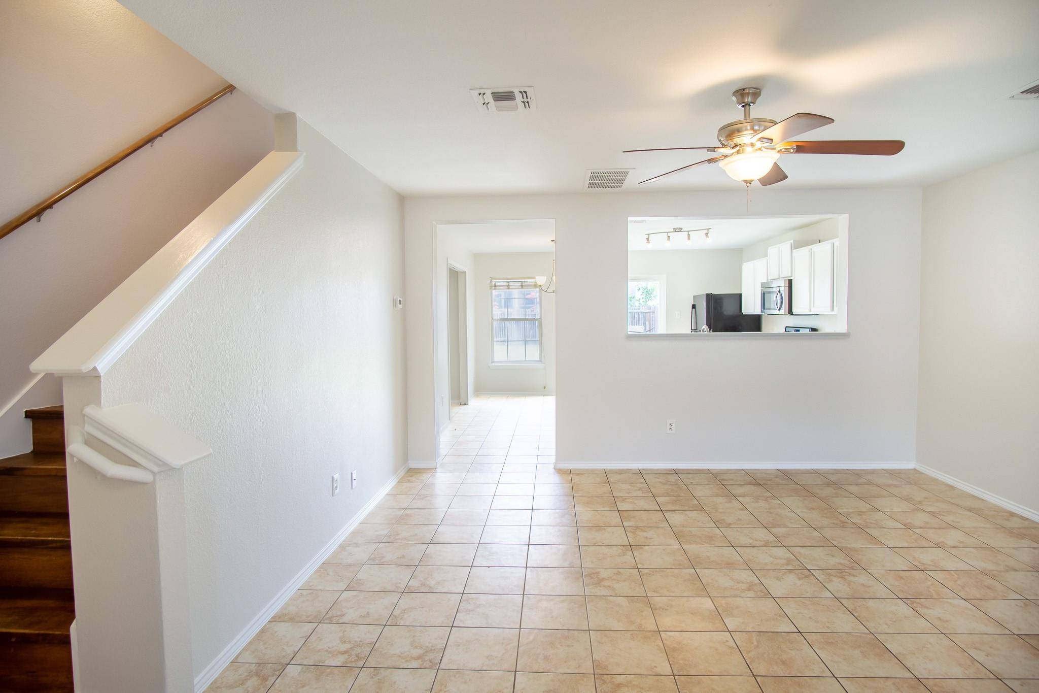 13408 Coomes DR, Del Valle, TX 78617