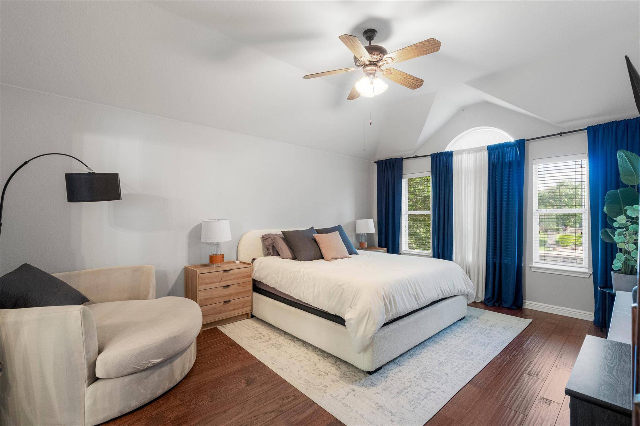 5421 Korth DR, Austin, TX 78749