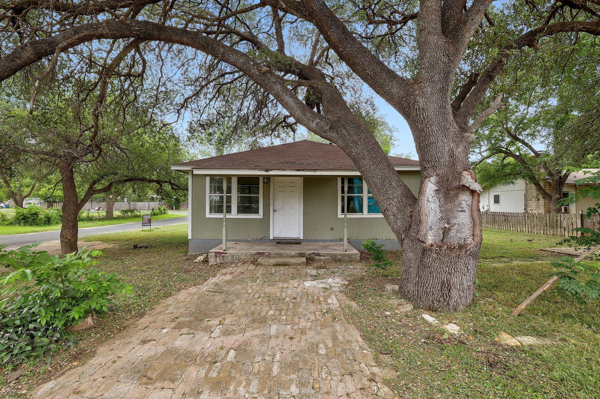 3007 Michoacan DR, Del Valle, TX 78617