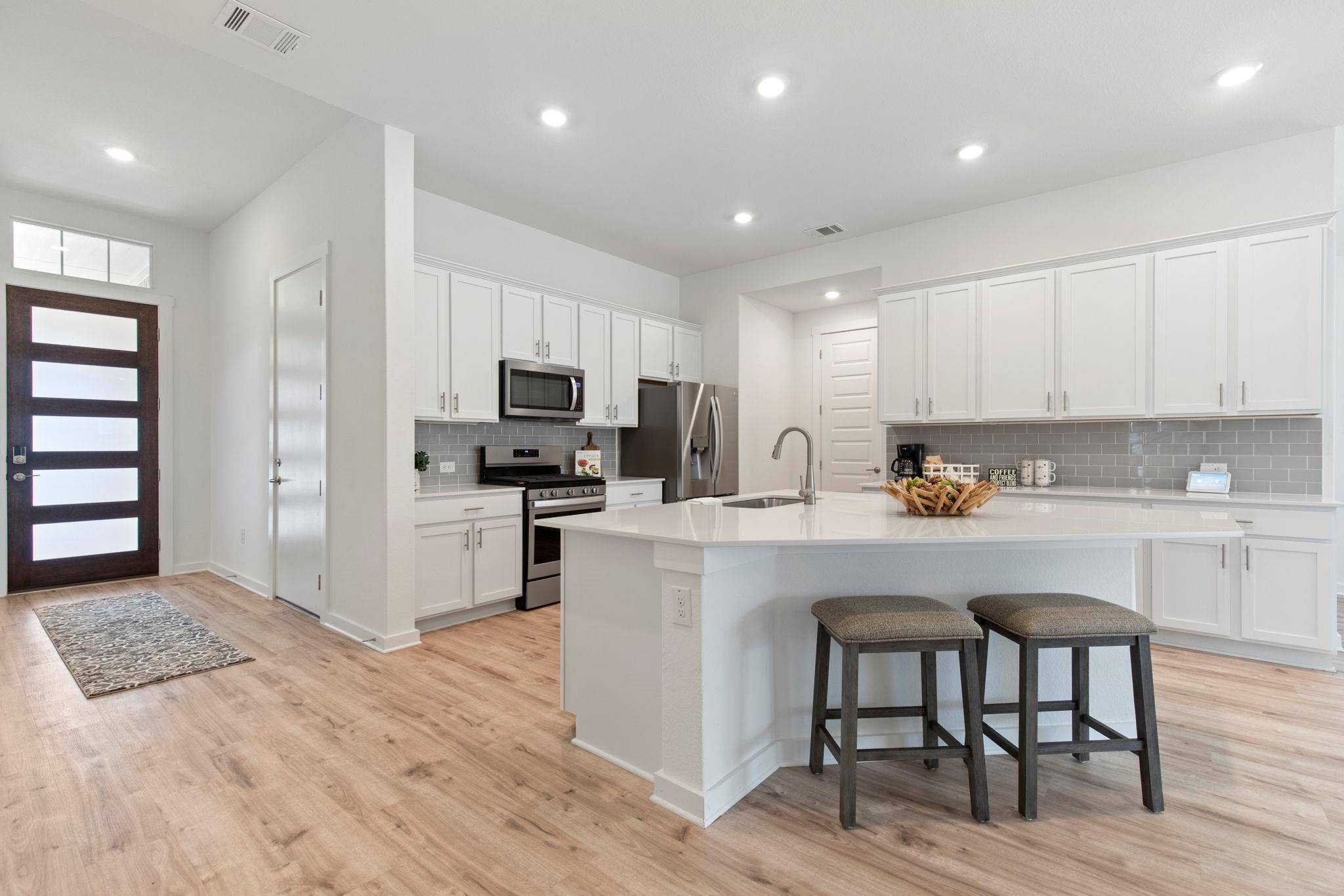 2417 Gabriels Horn RD, Leander, TX 78641