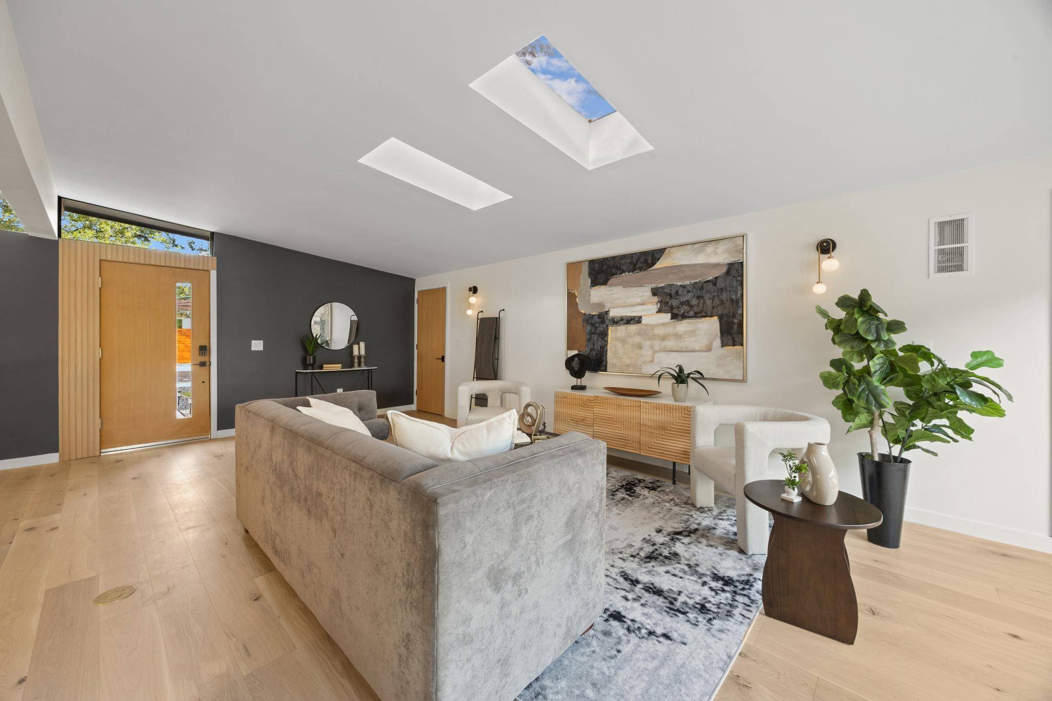 3007 Village DR, Austin, TX 78731