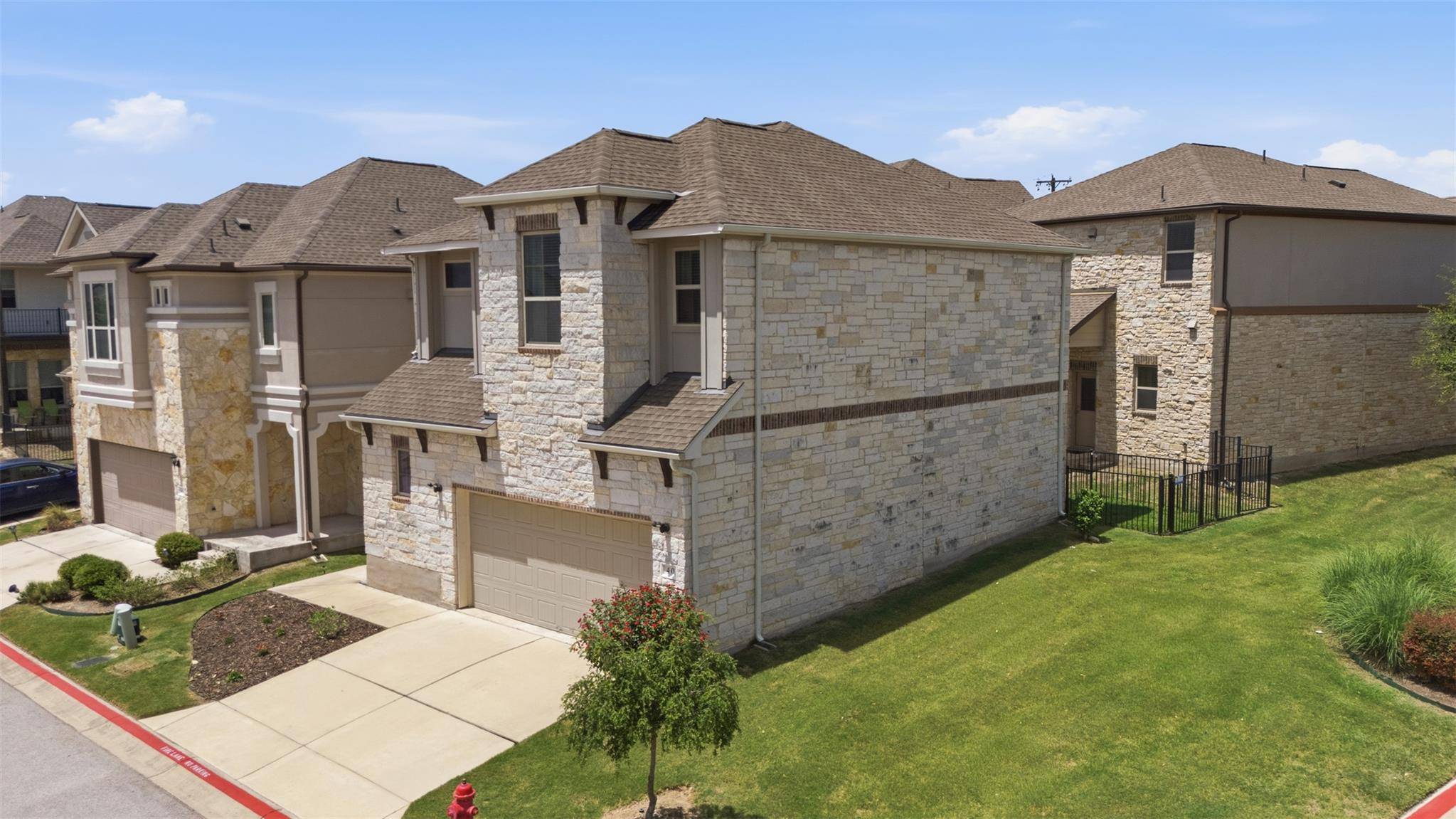 2105 Town Centre DR #40, Round Rock, TX 78664