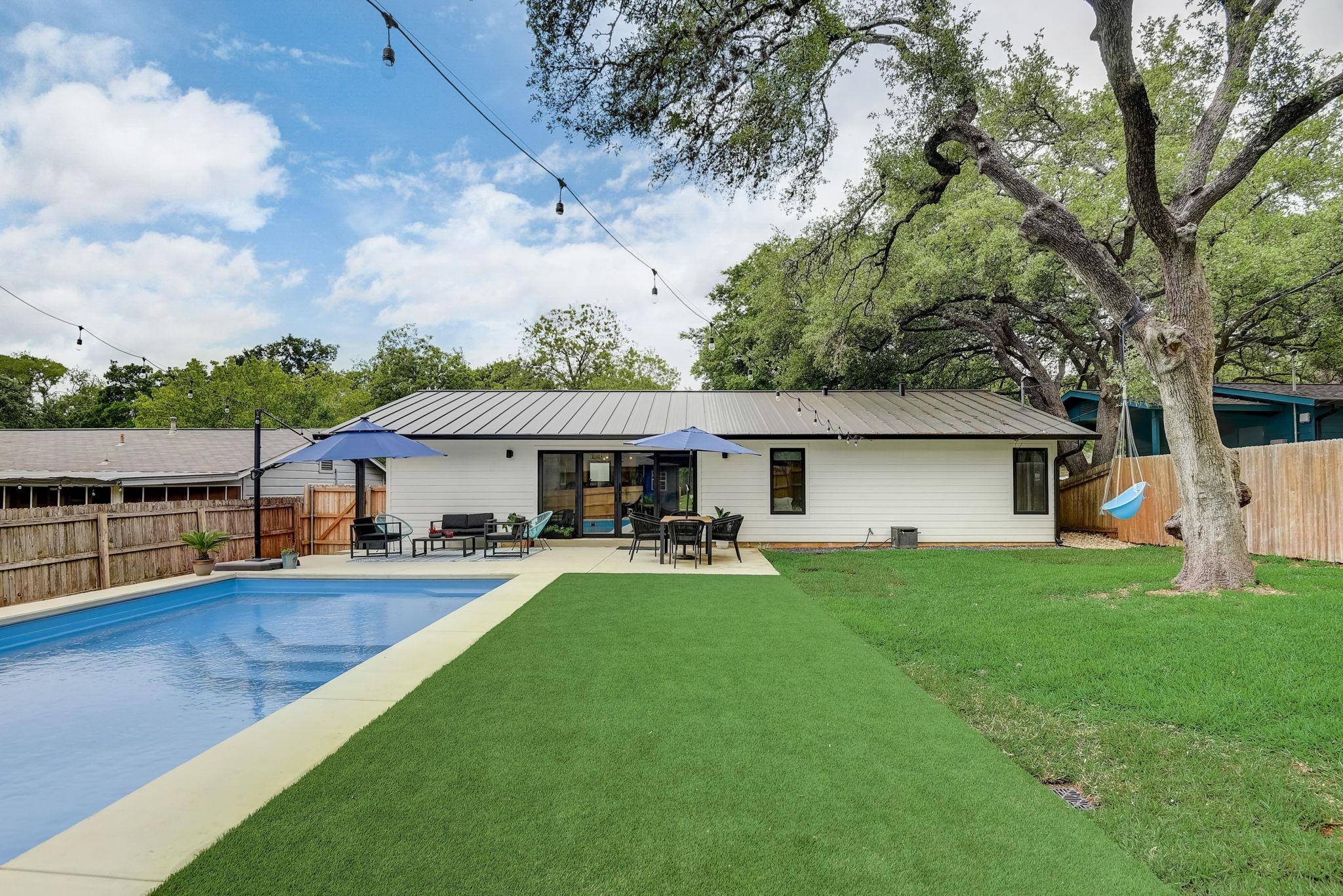 4909 Sylvandale DR, Austin, TX 78745