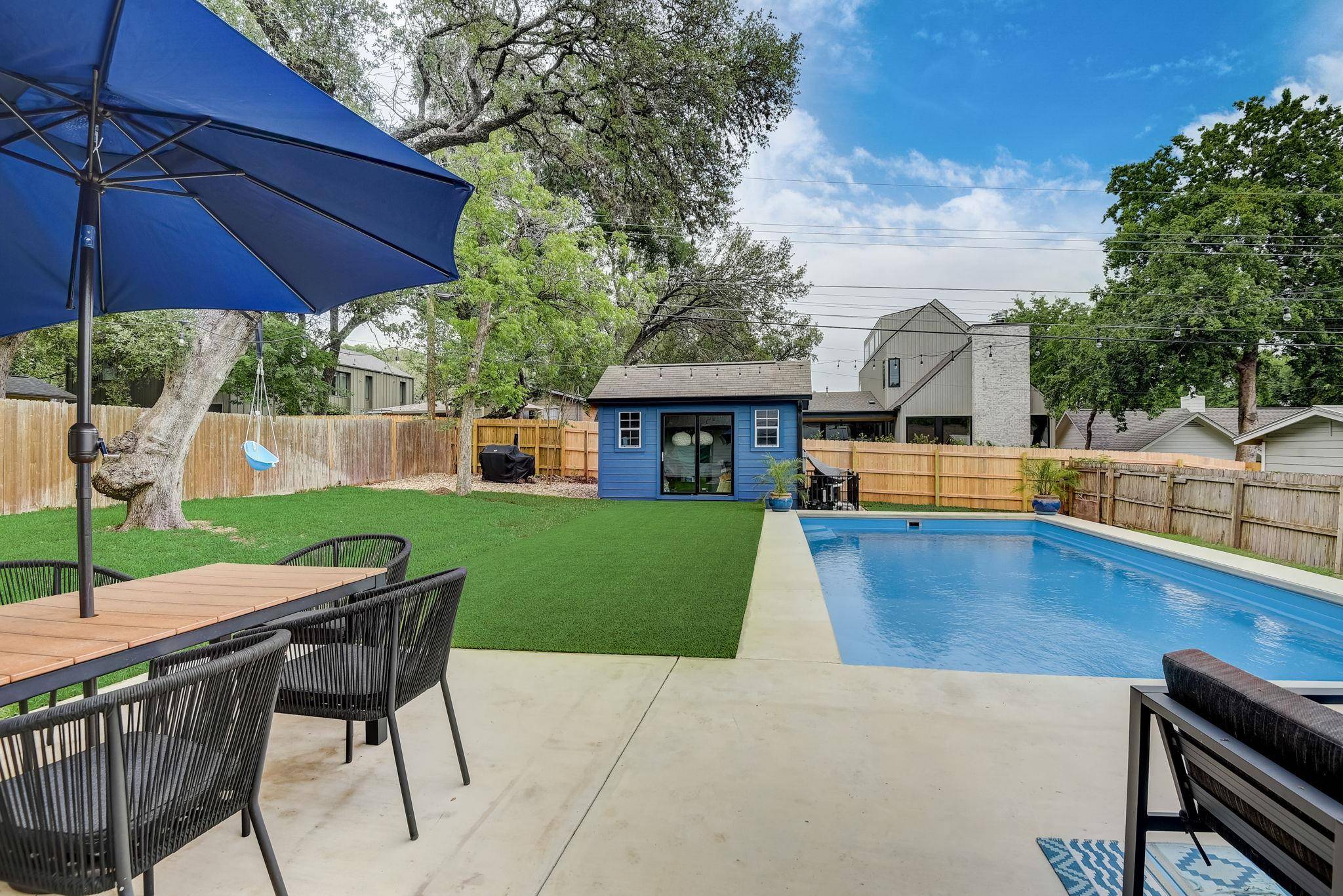 4909 Sylvandale DR, Austin, TX 78745