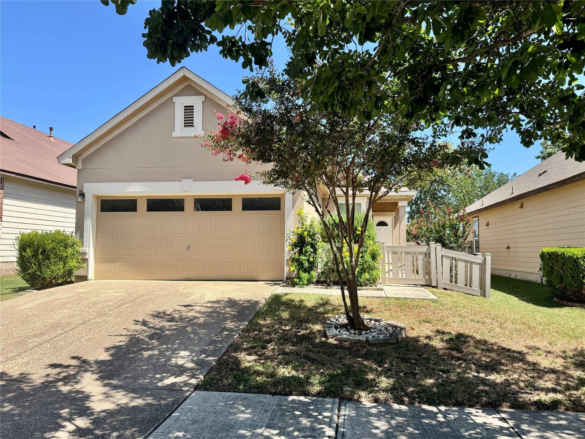 1181 Dorn, Kyle, TX 78640