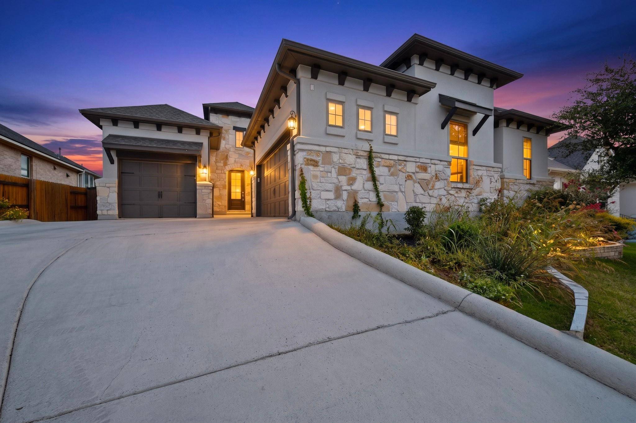2433 La Mirada ST, Leander, TX 78641