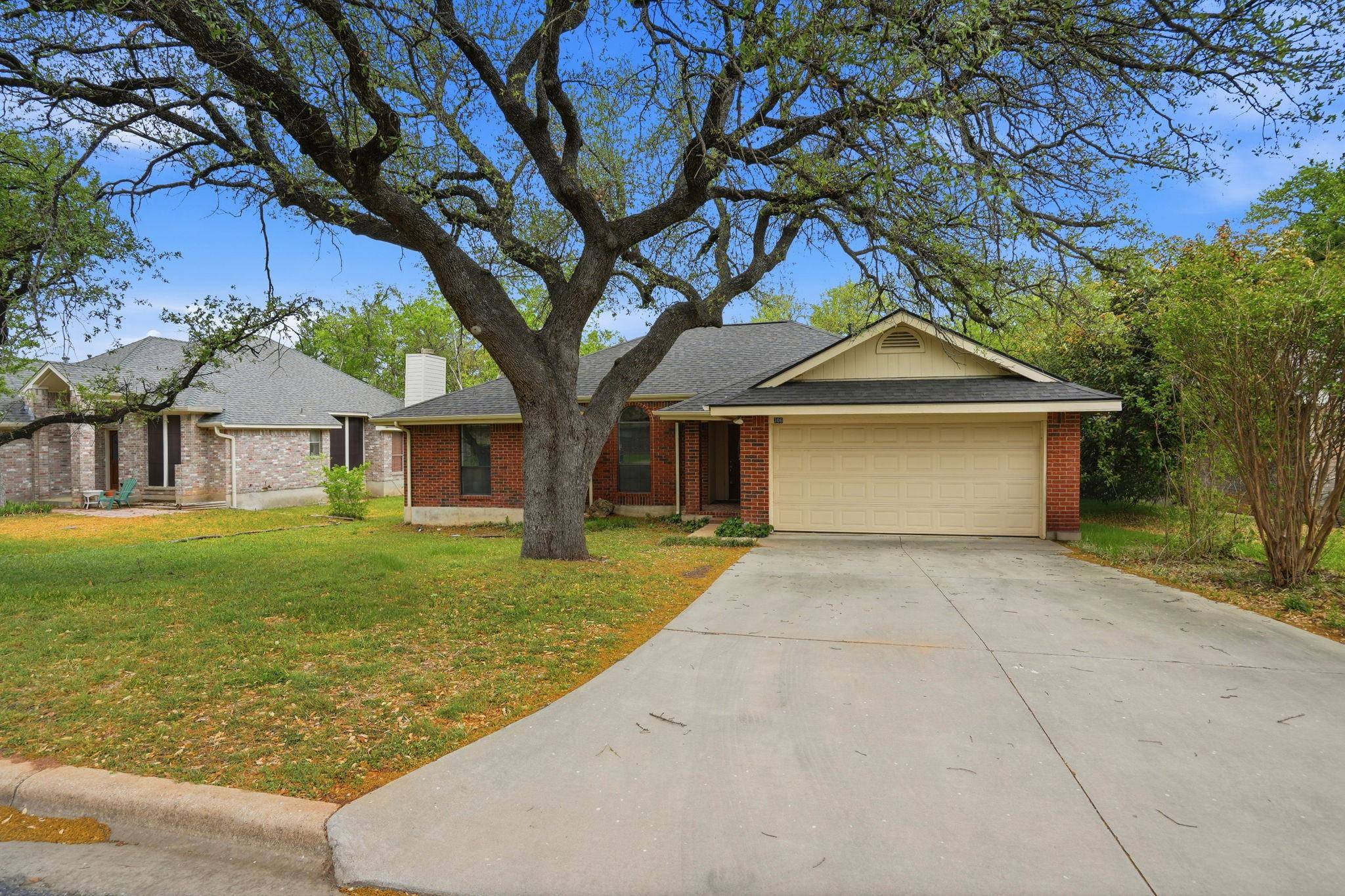 306 Woodstone DR, Georgetown, TX 78628