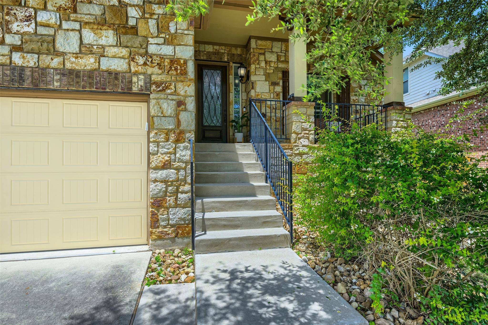 439 Drury LN, Austin, TX 78737