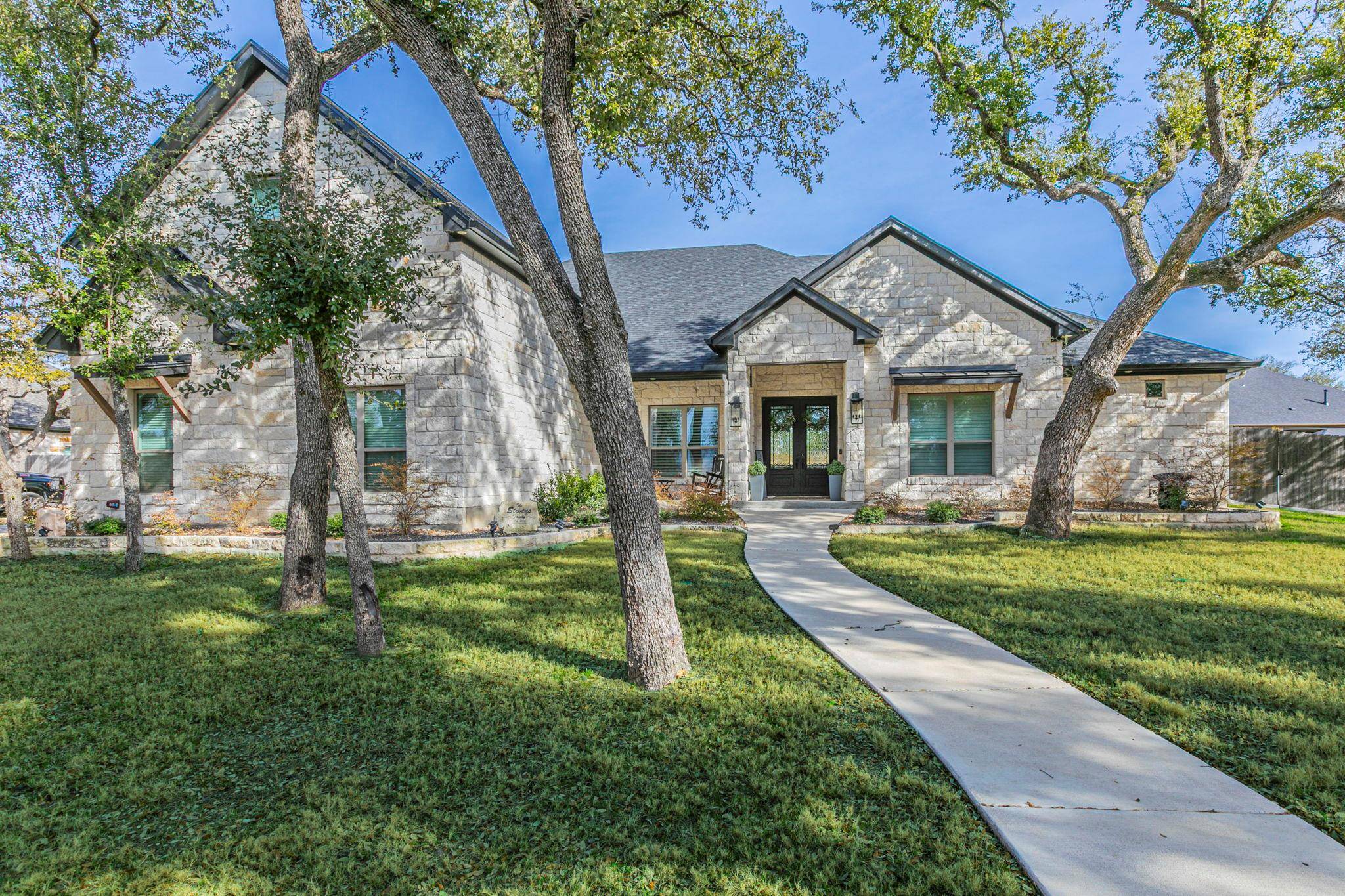 111 Lago Viento LN, Belton, TX 76513