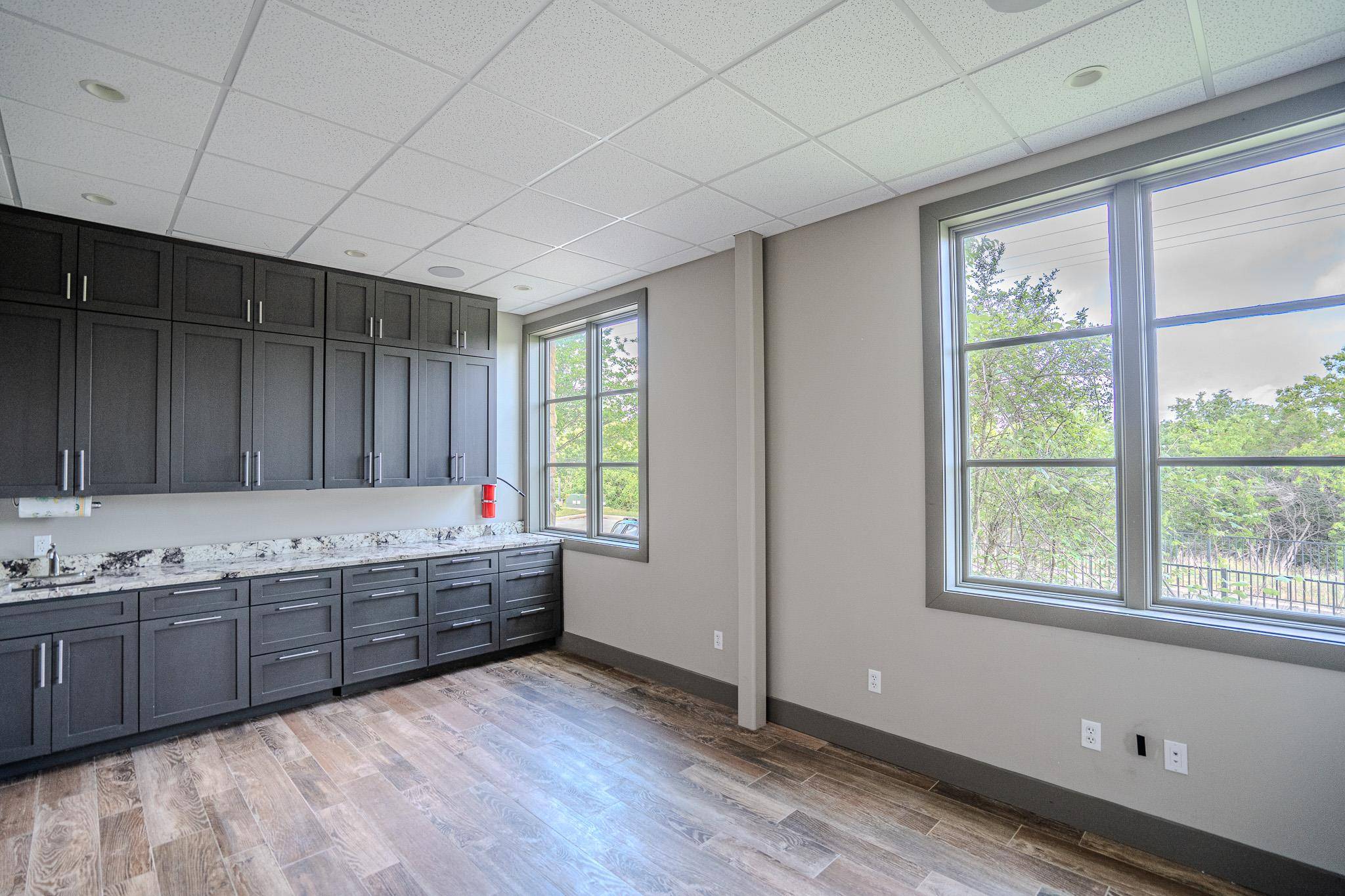 2220 LAKEWAY BLVD #120, Lakeway, TX 78734