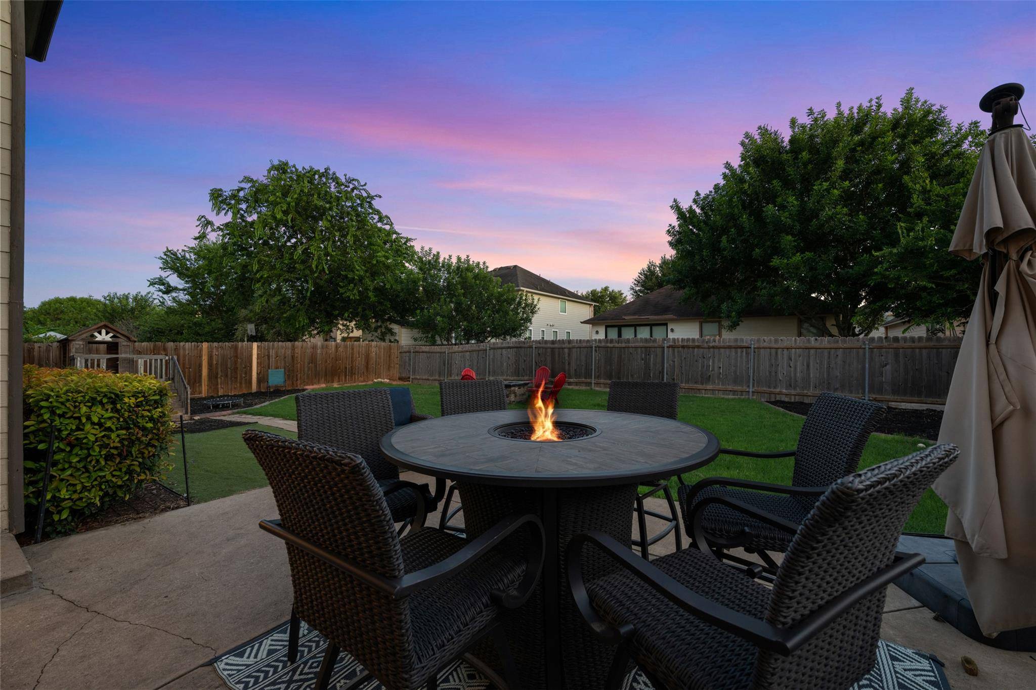 6317 Baythorne DR, Austin, TX 78747