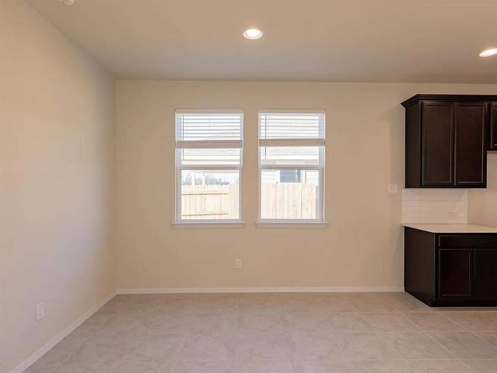 229 Gray Wolf DR, San Marcos, TX 78666