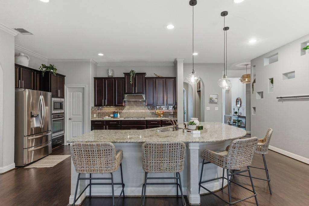 5425 CHEROKEE DRAW RD, Austin, TX 78738