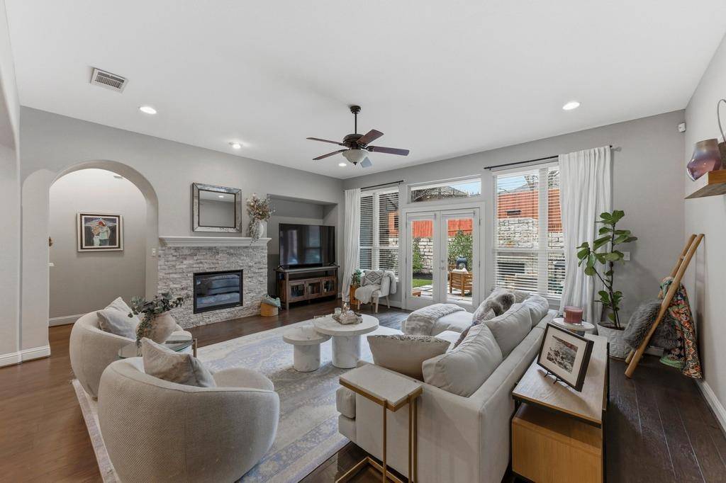 5425 CHEROKEE DRAW RD, Austin, TX 78738