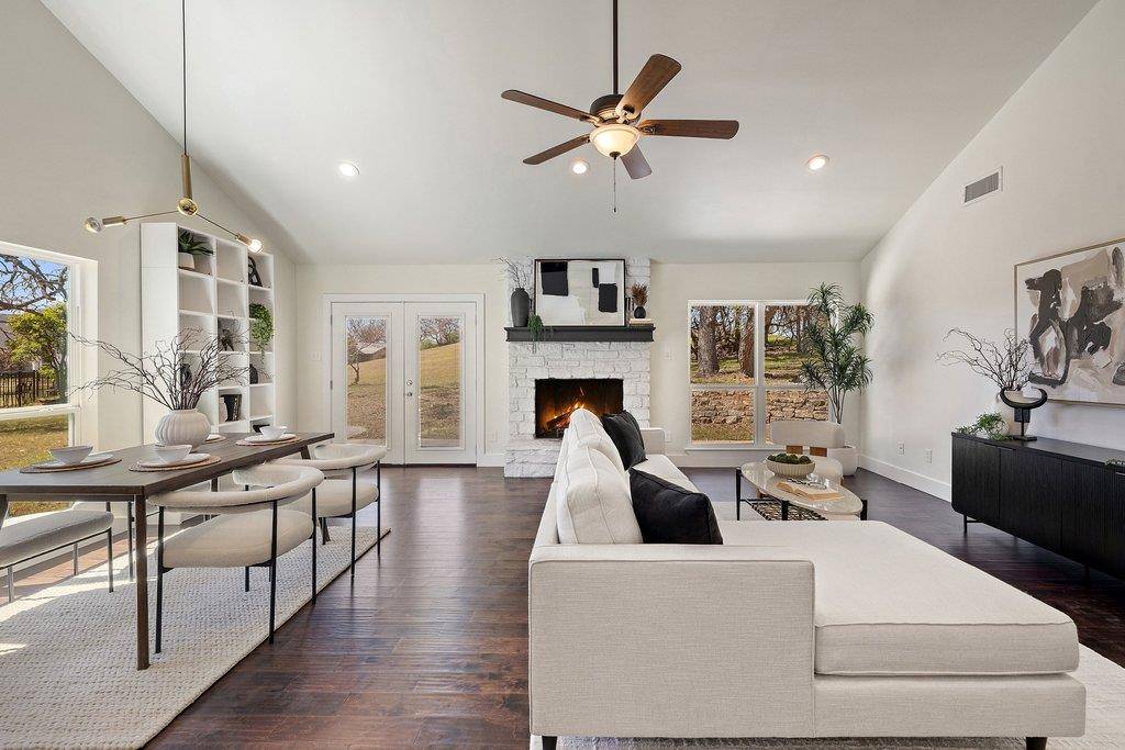 60 Augusta DR, Wimberley, TX 78676