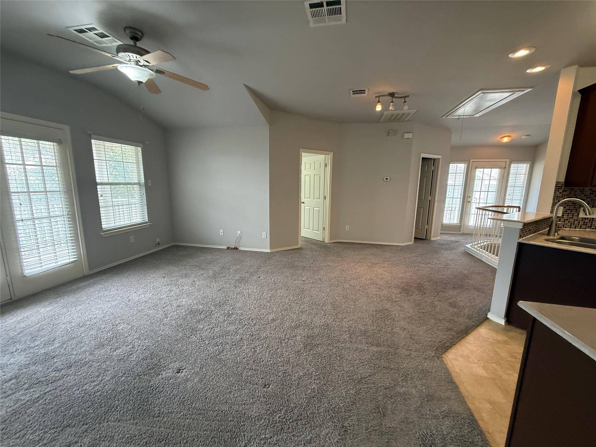 1900 Scofield Ridge PKWY #4701, Austin, TX 78727