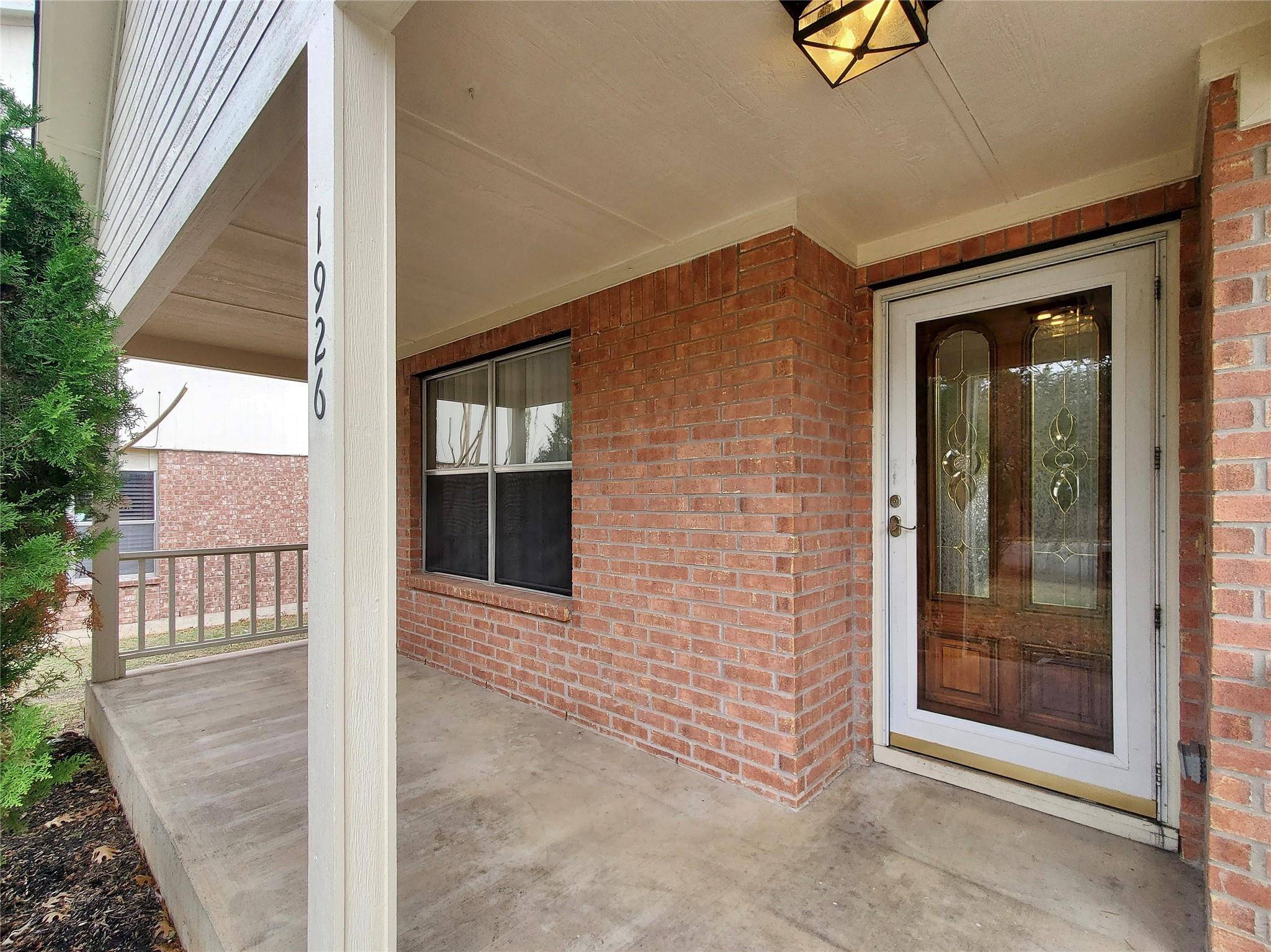 1926 Summer Rain DR, Cedar Park, TX 78613