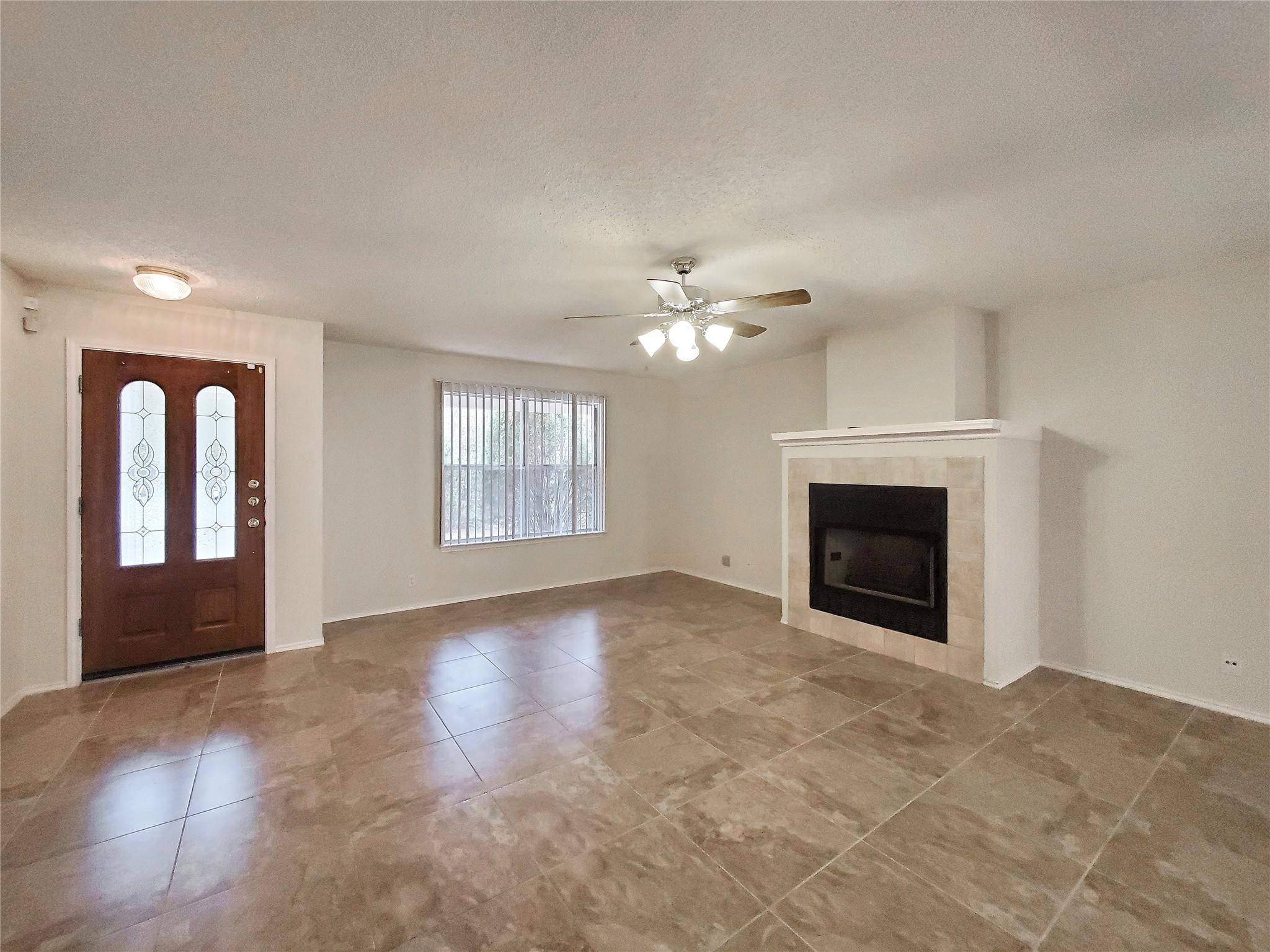 1926 Summer Rain DR, Cedar Park, TX 78613
