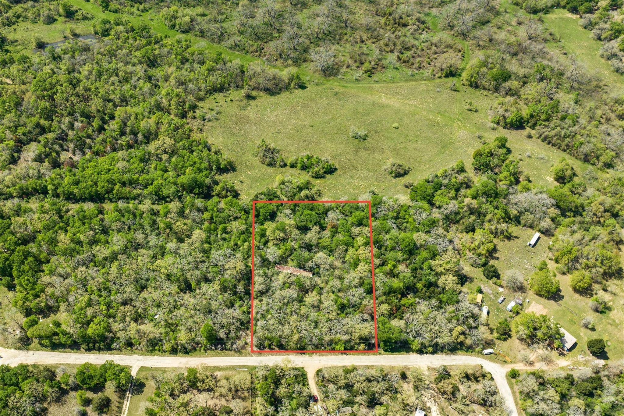 1156 Deerwood DR, Elgin, TX 78621