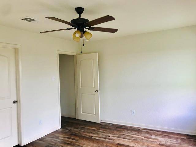 20105 Grover Cleveland WAY, Manor, TX 78653