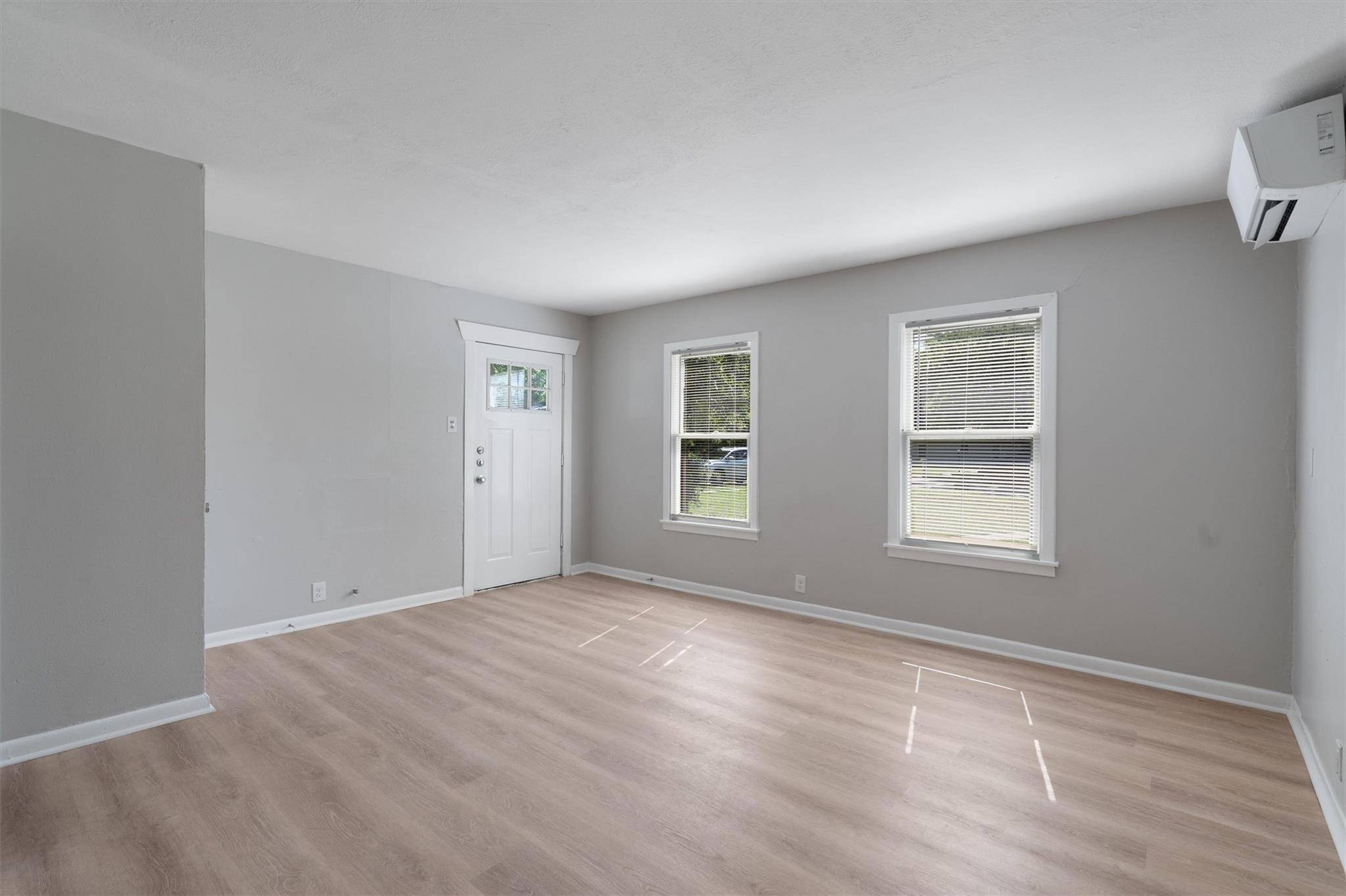 1012 Barbara DR #B, San Marcos, TX 78666