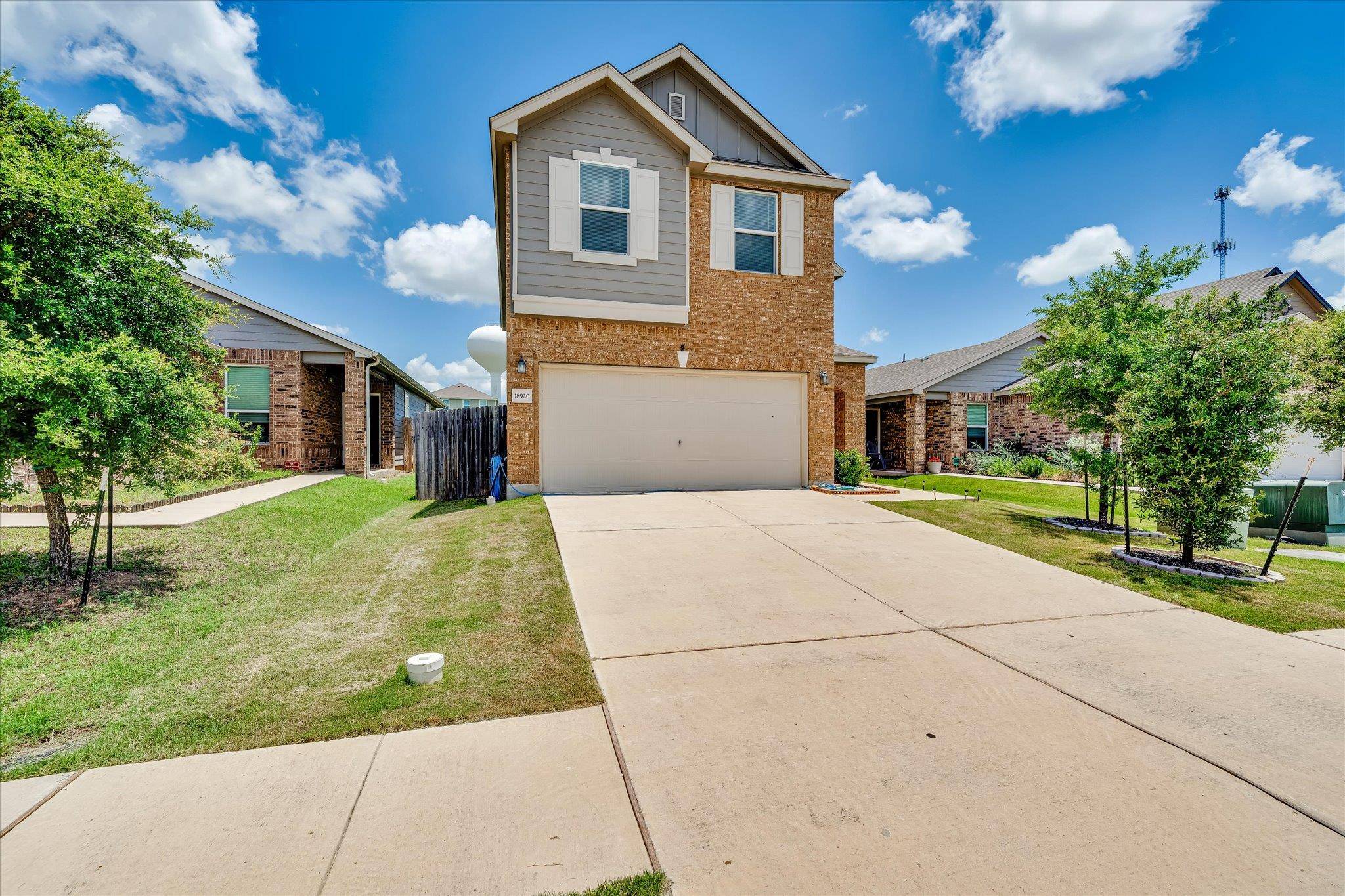 18920 Lady Bird Johnson ST, Manor, TX 78653