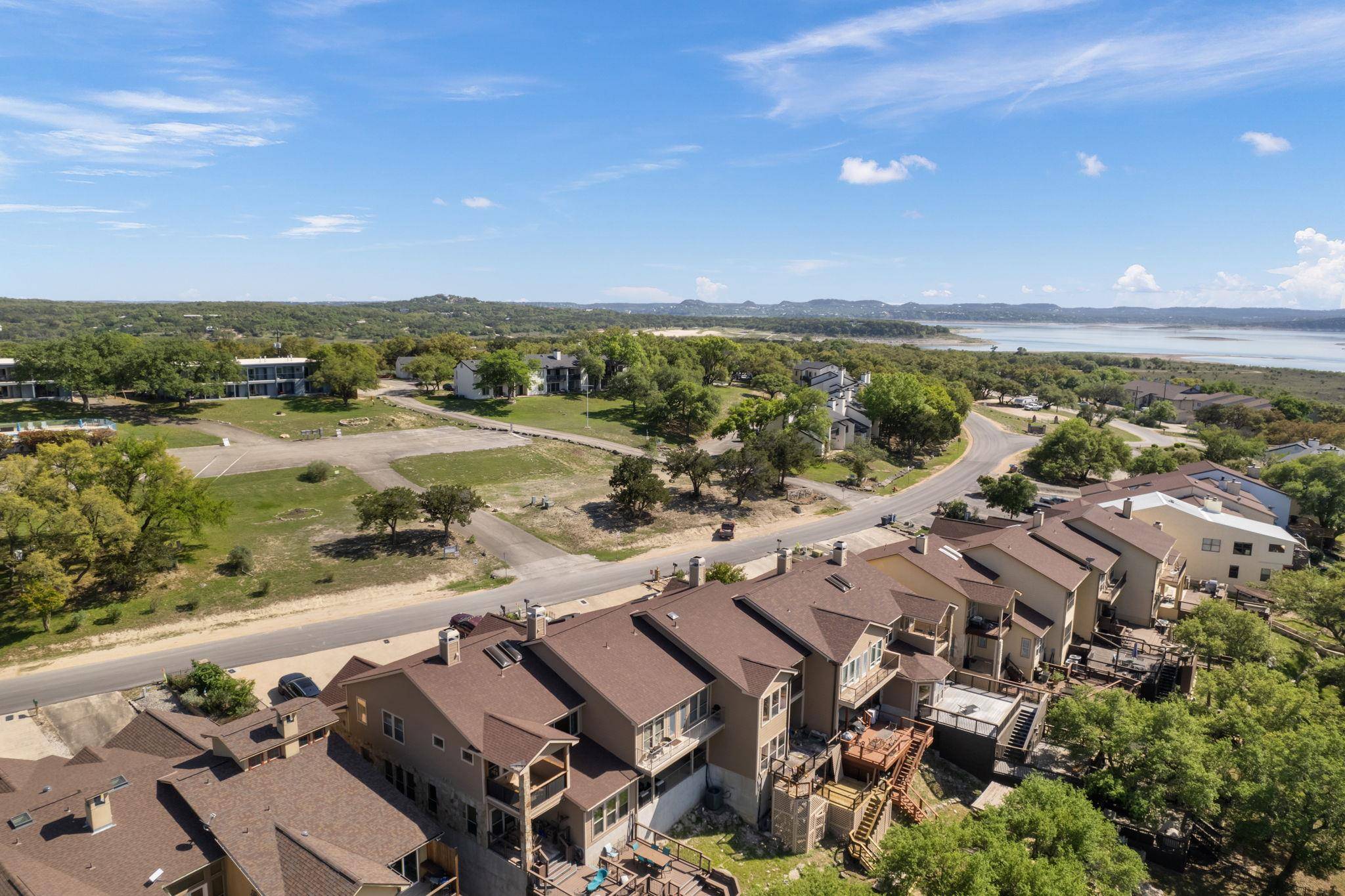 970 Parkview DR, Canyon Lake, TX 78133
