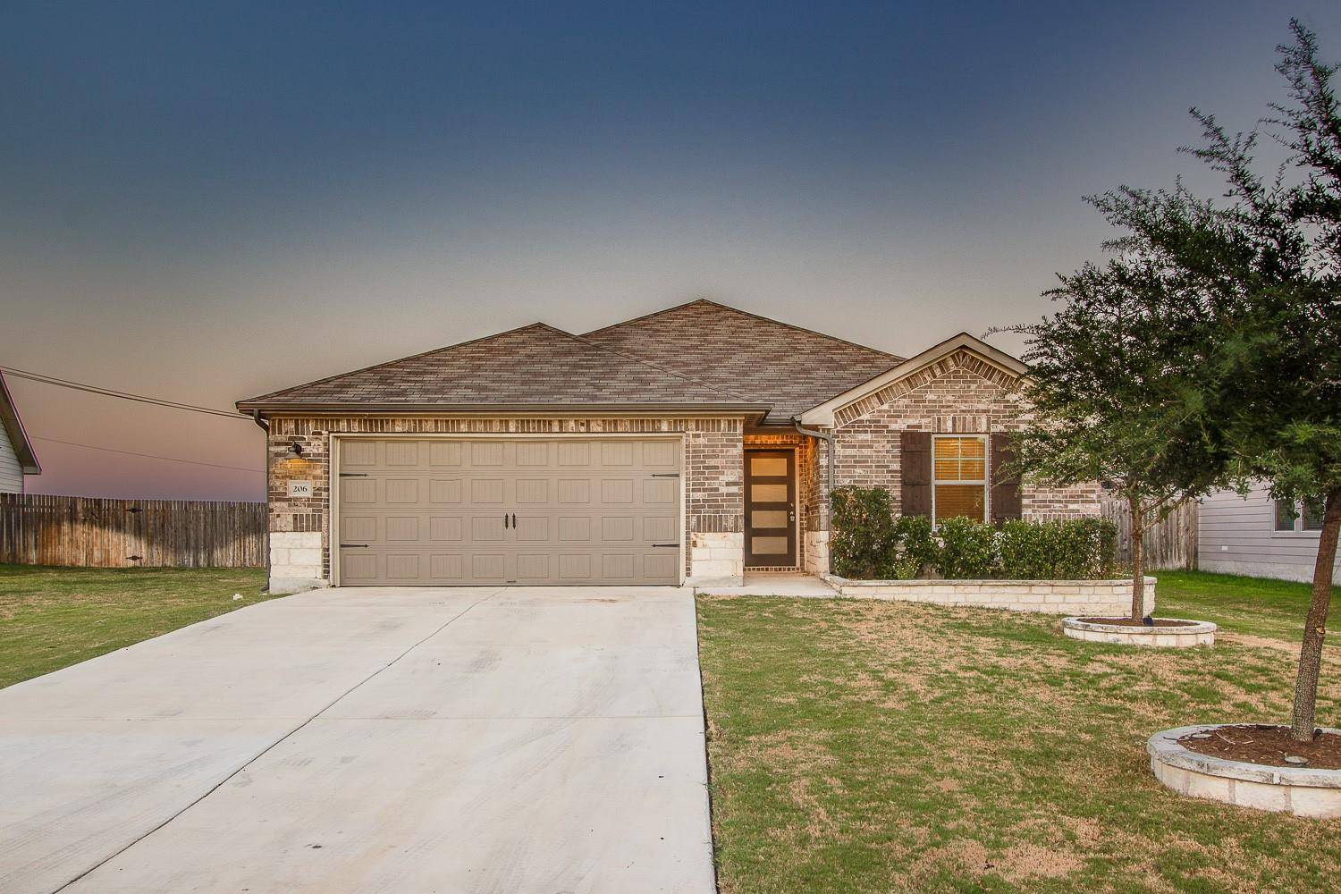 206 Santo Spirit RD, Hutto, TX 78634