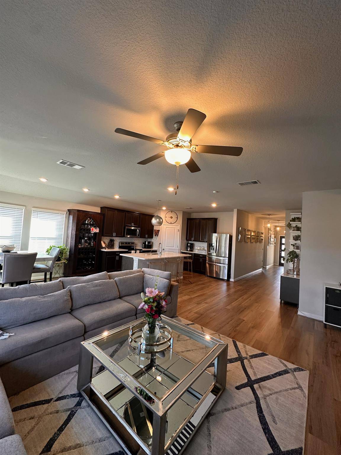 206 Santo Spirit RD, Hutto, TX 78634
