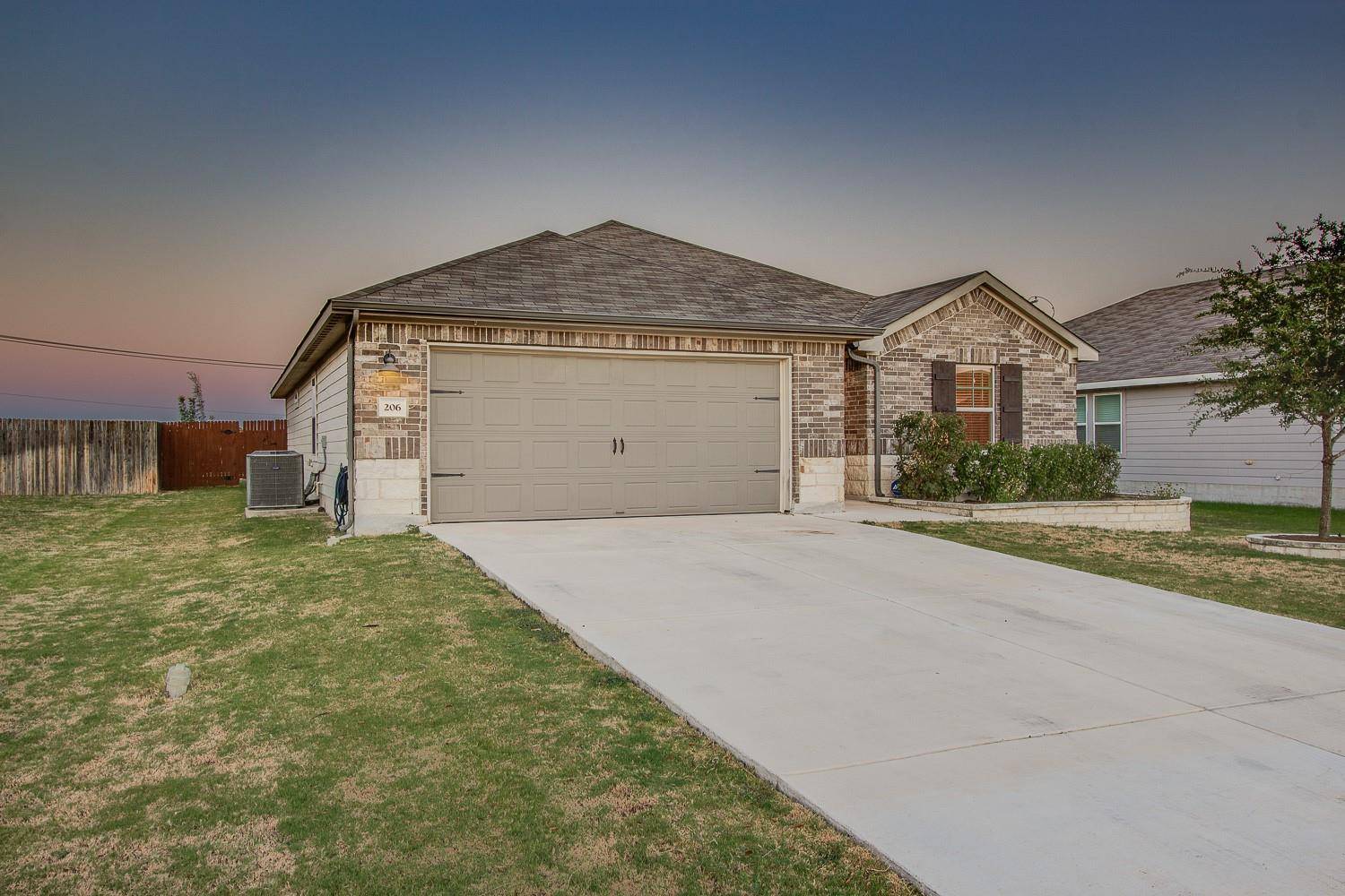 206 Santo Spirit RD, Hutto, TX 78634