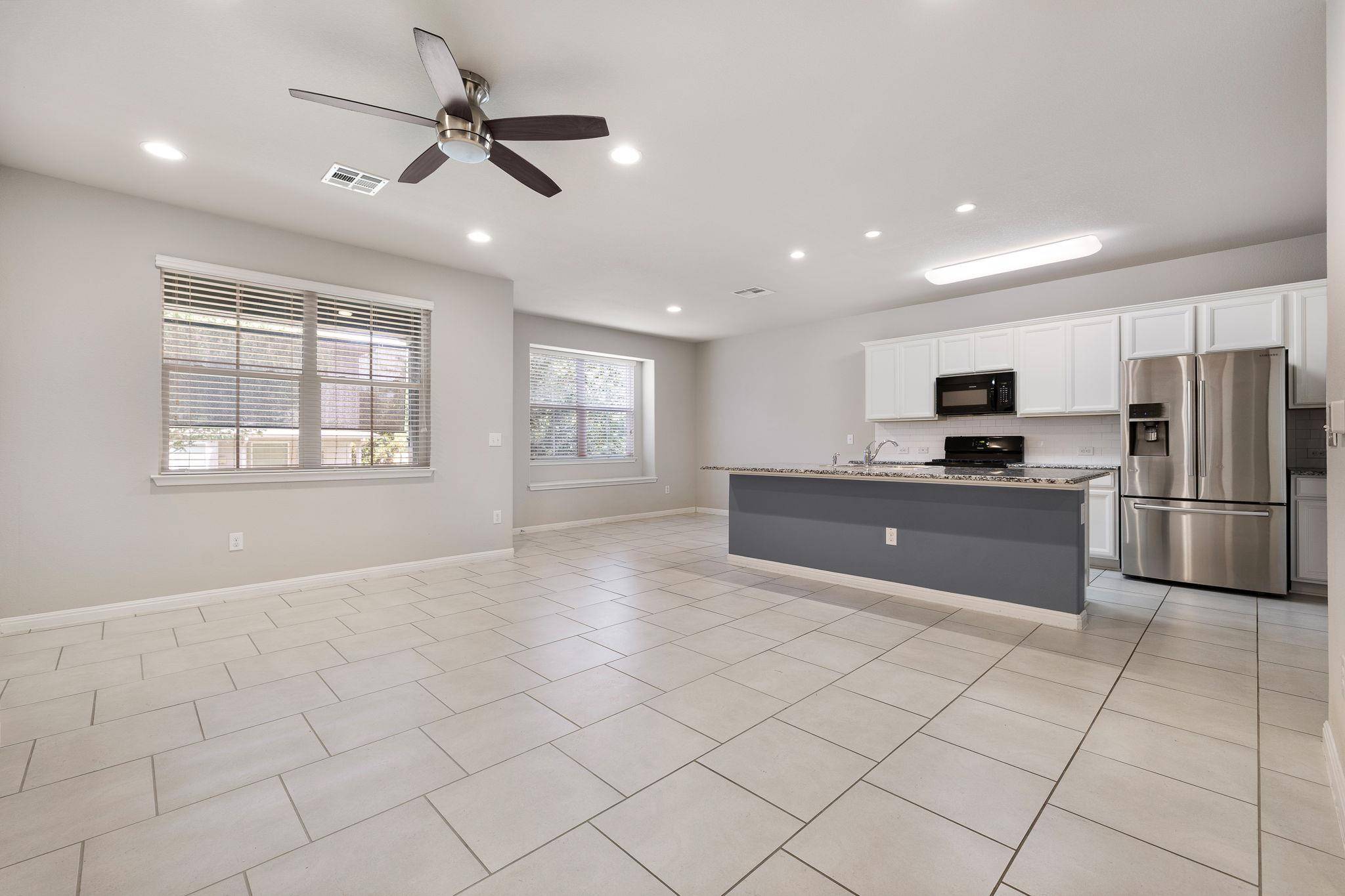 422 Epiphany LN, Pflugerville, TX 78660