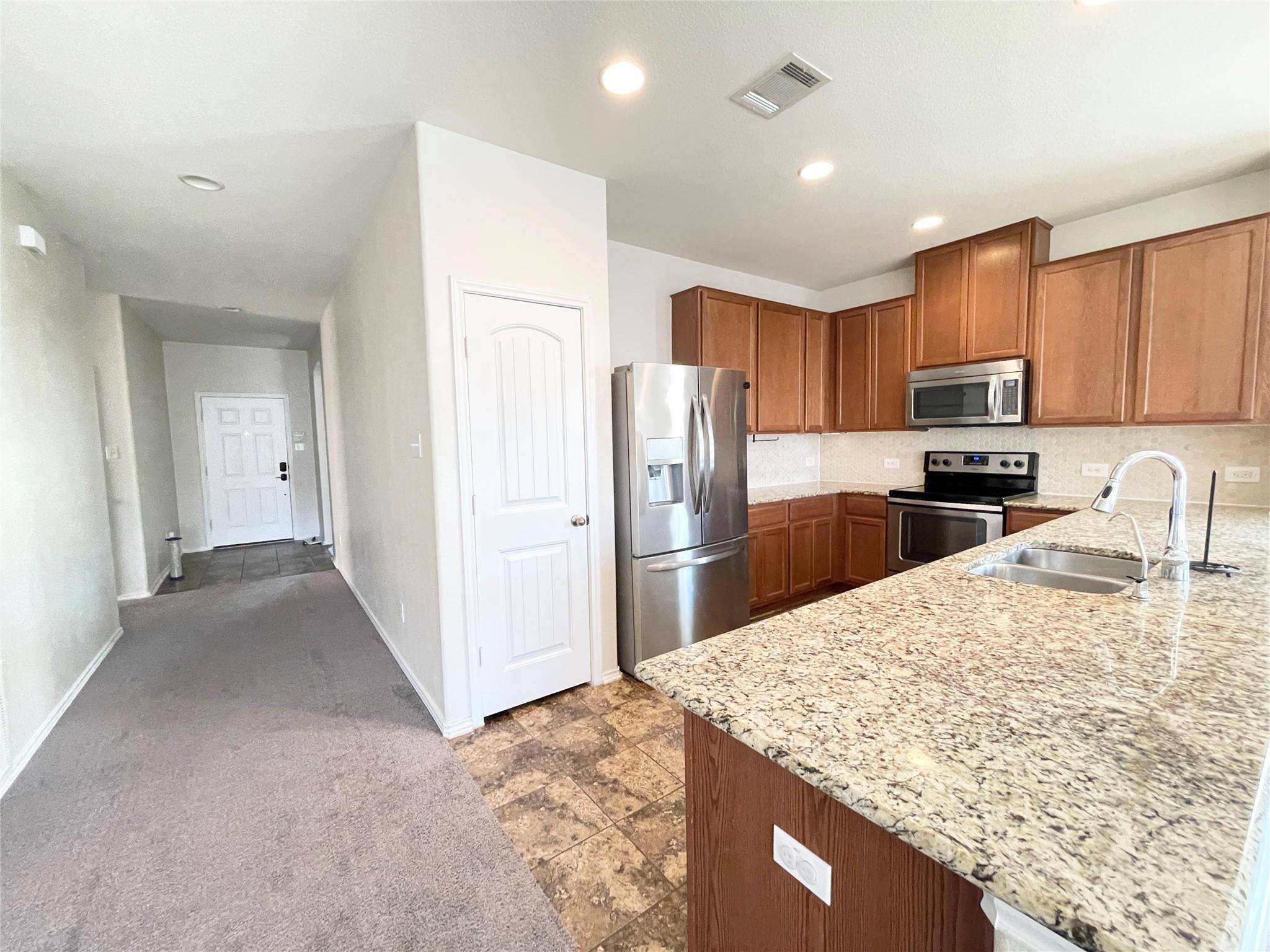 213 Connor Elkins DR, Kyle, TX 78640
